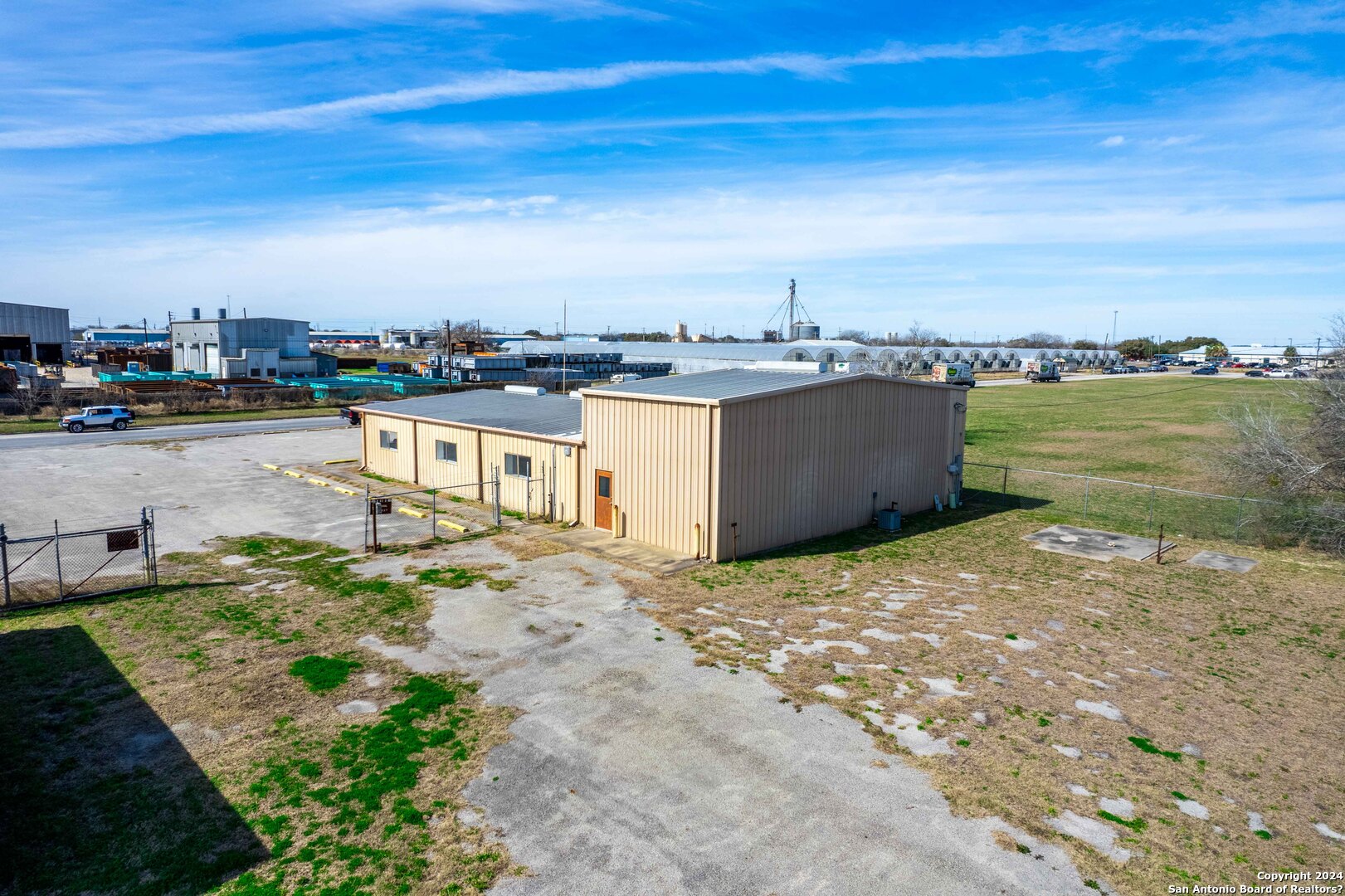5 +/-acre parcel in Beeville | 000 Industrial Boulevard