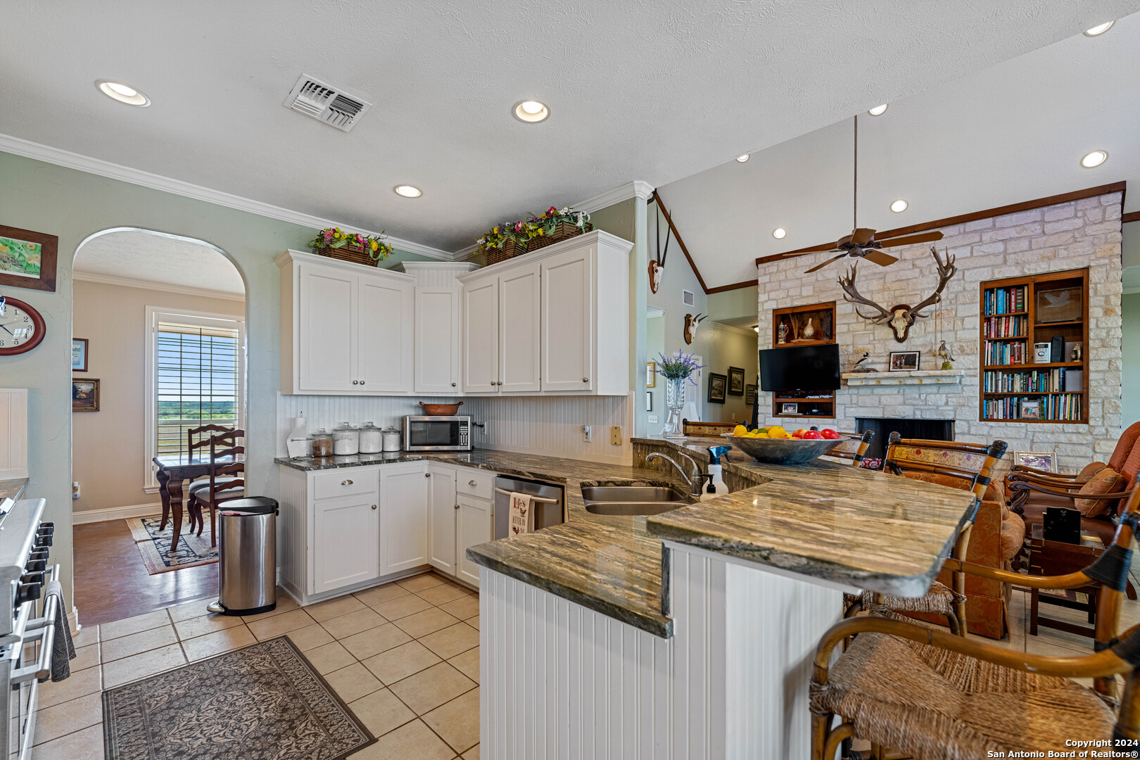 200.4 Acres in Bee County | Bella Vista Ranch | Turn-Key 