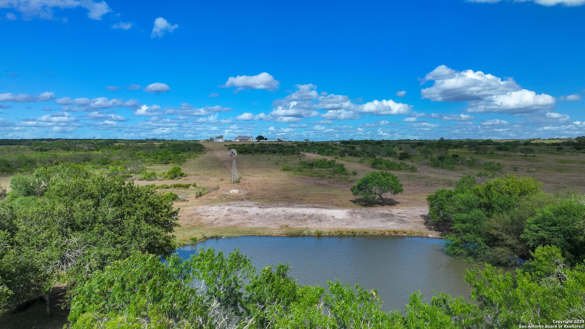 200.4 Acres in Bee County | Bella Vista Ranch | Turn-Key 