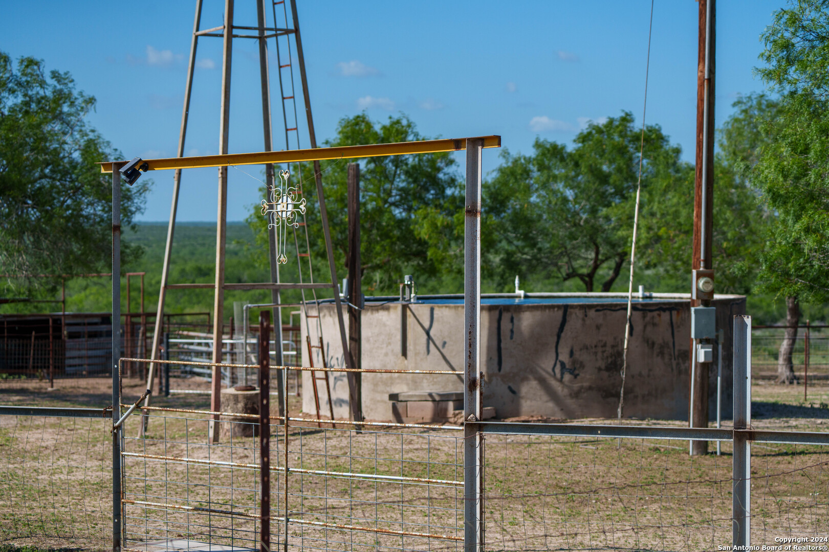 303 +/- Acres | Buena Vida Ranch 