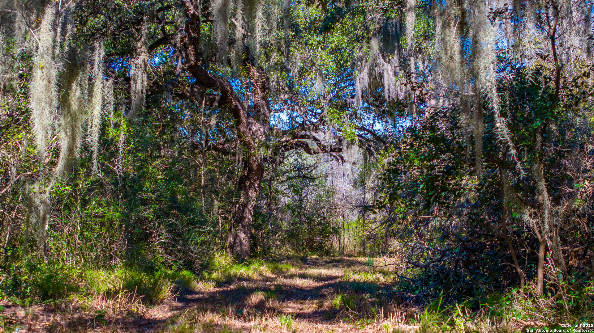 000 Private Road 4010