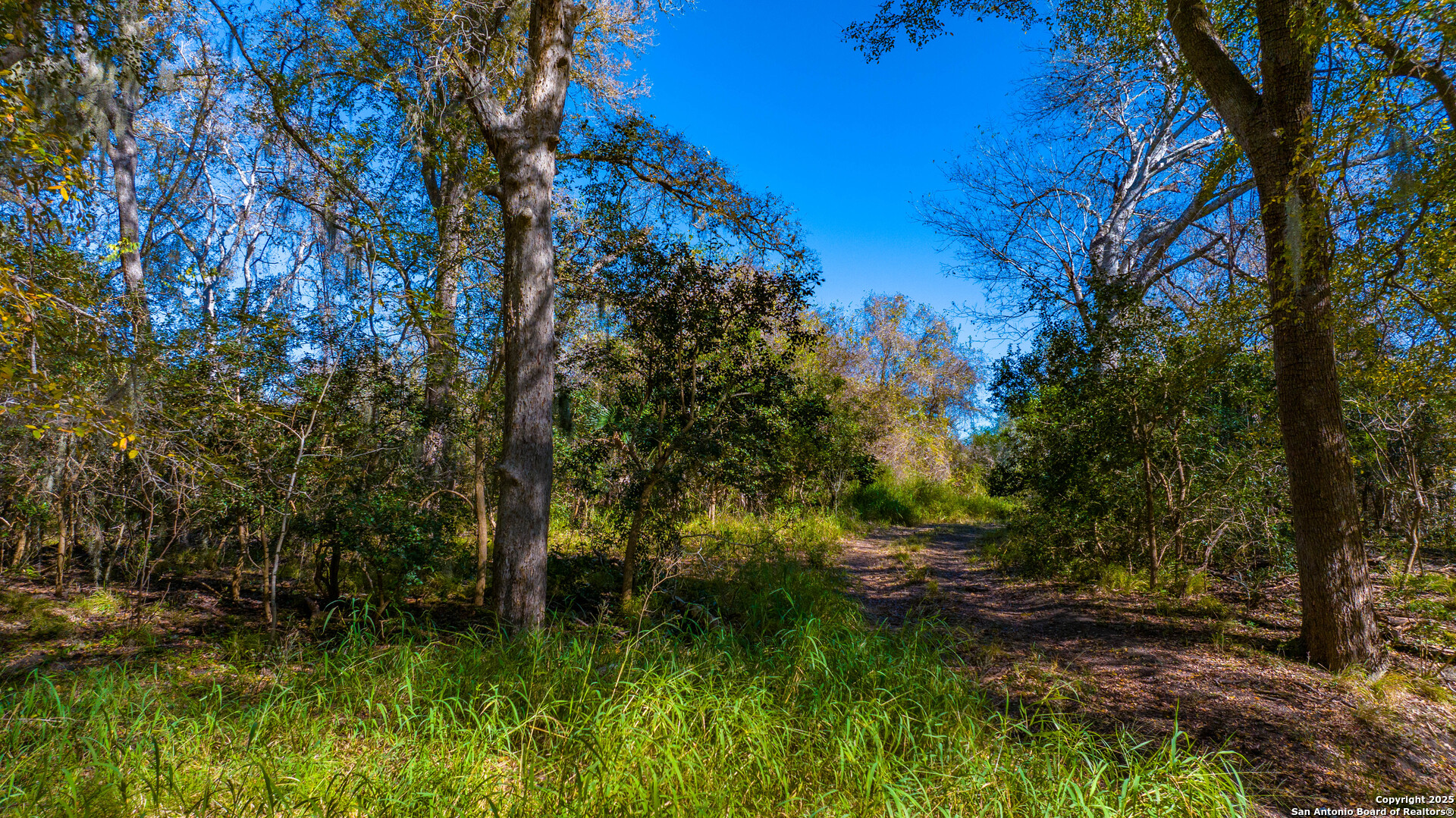 000 Private Road 4002