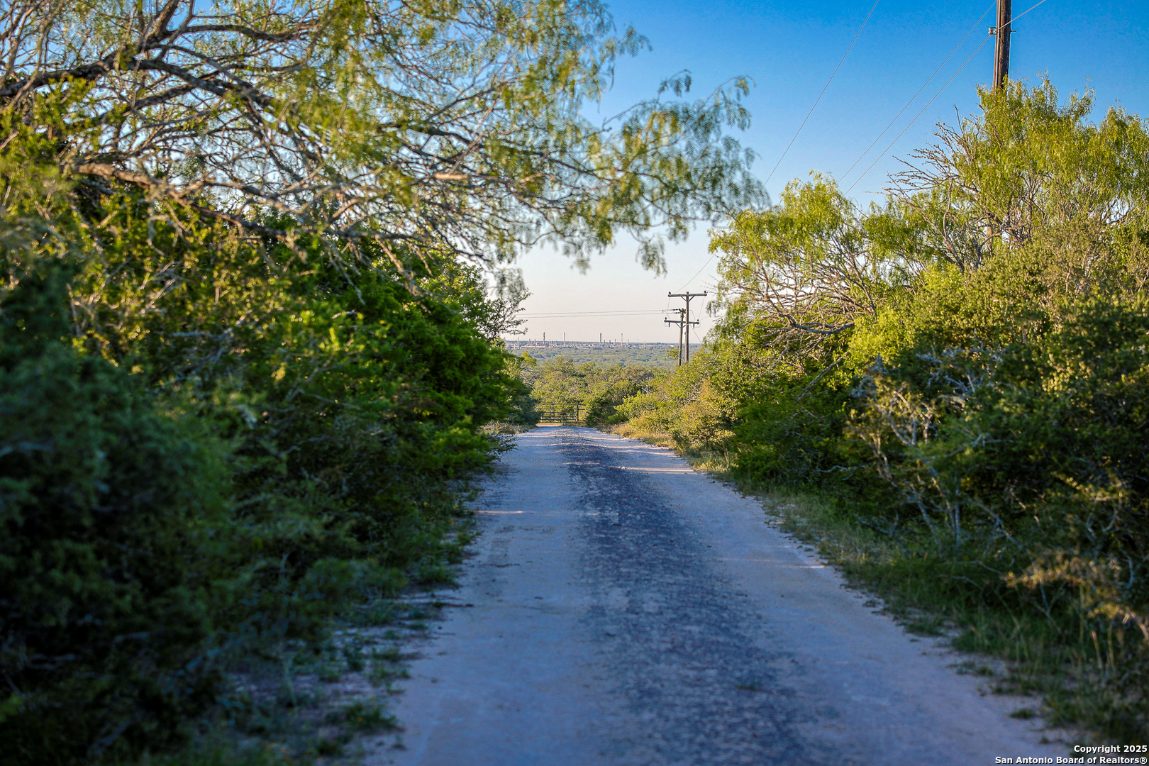 000 County Line Rd # 120