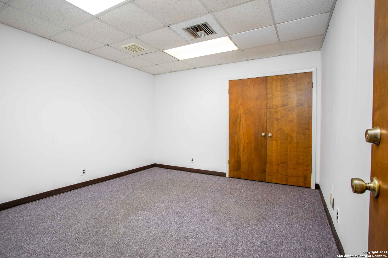 000 Industrial Boulevard