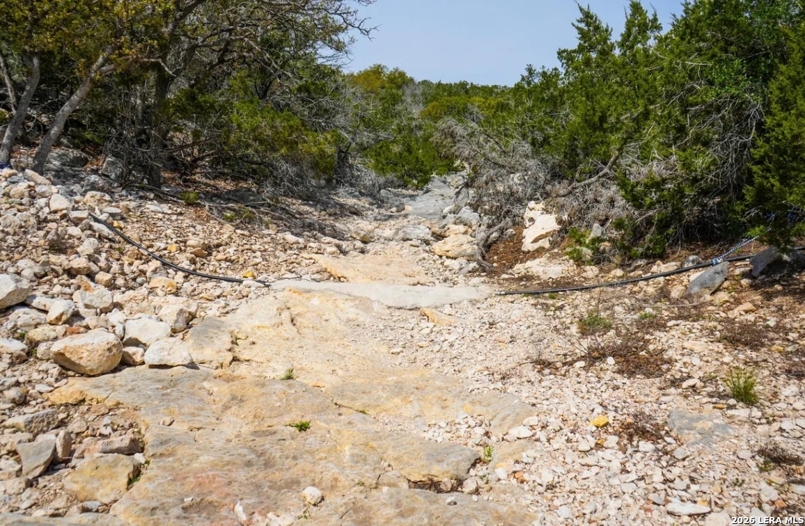 Edwards County | 100+/- Acres