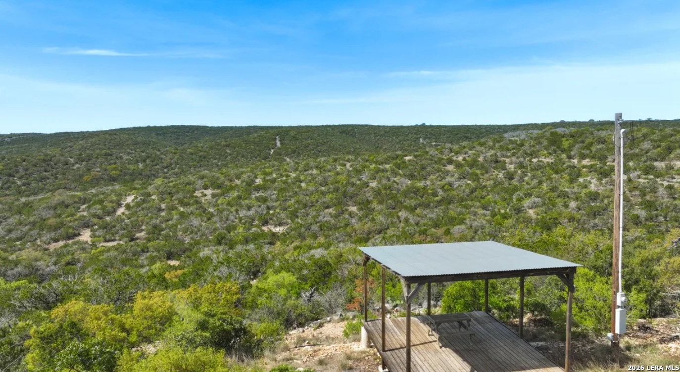 Edwards County | 100+/- Acres