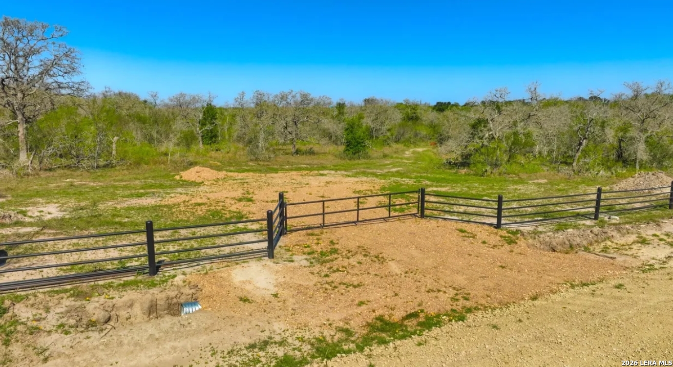 Gonzales County | 20+/- Acres