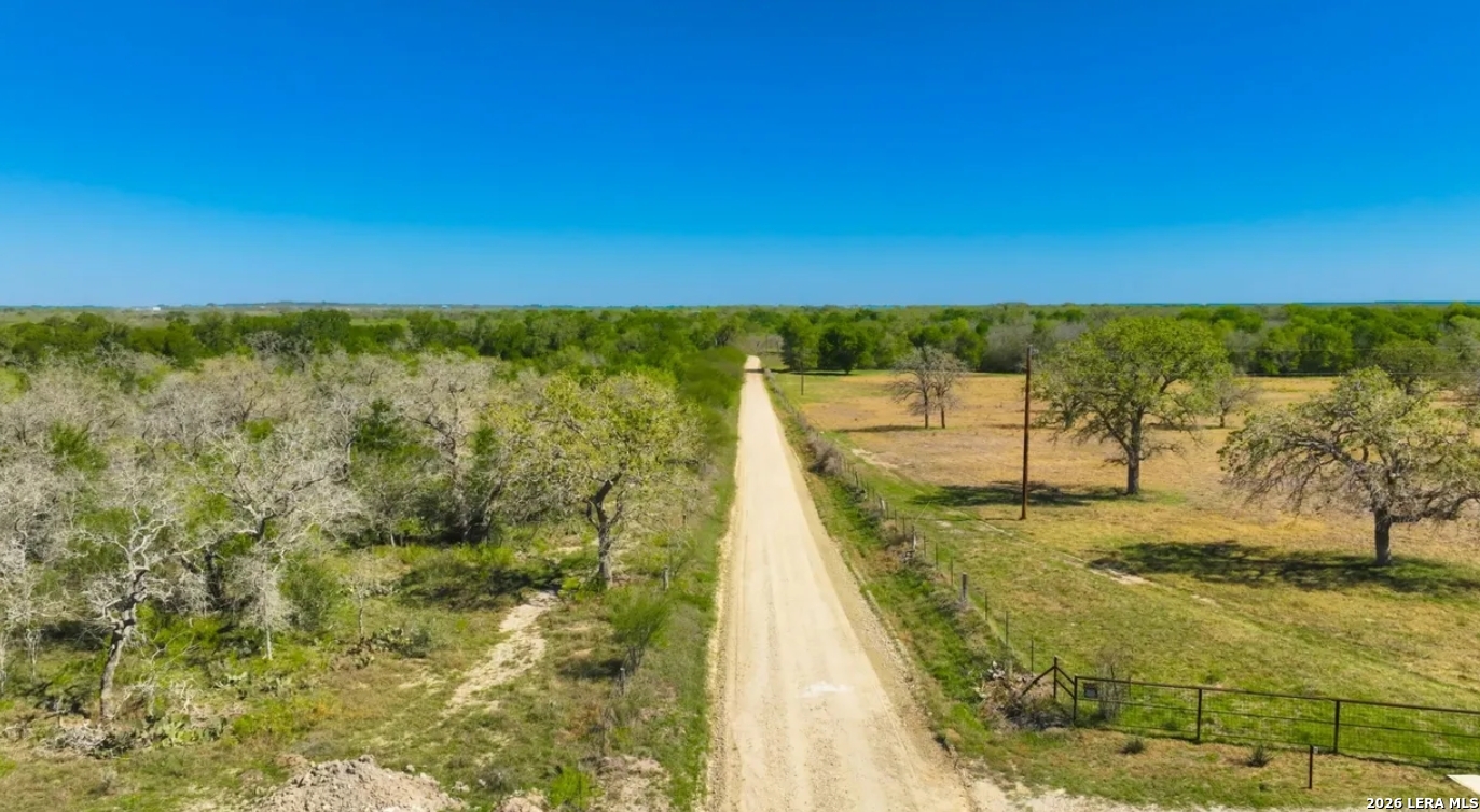 Gonzales County | 20+/- Acres