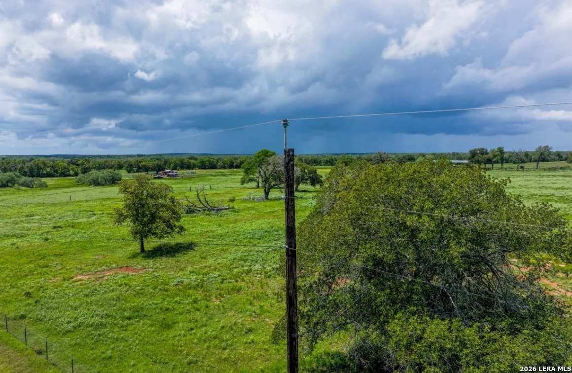 Gonzales County | 10+/- Acres