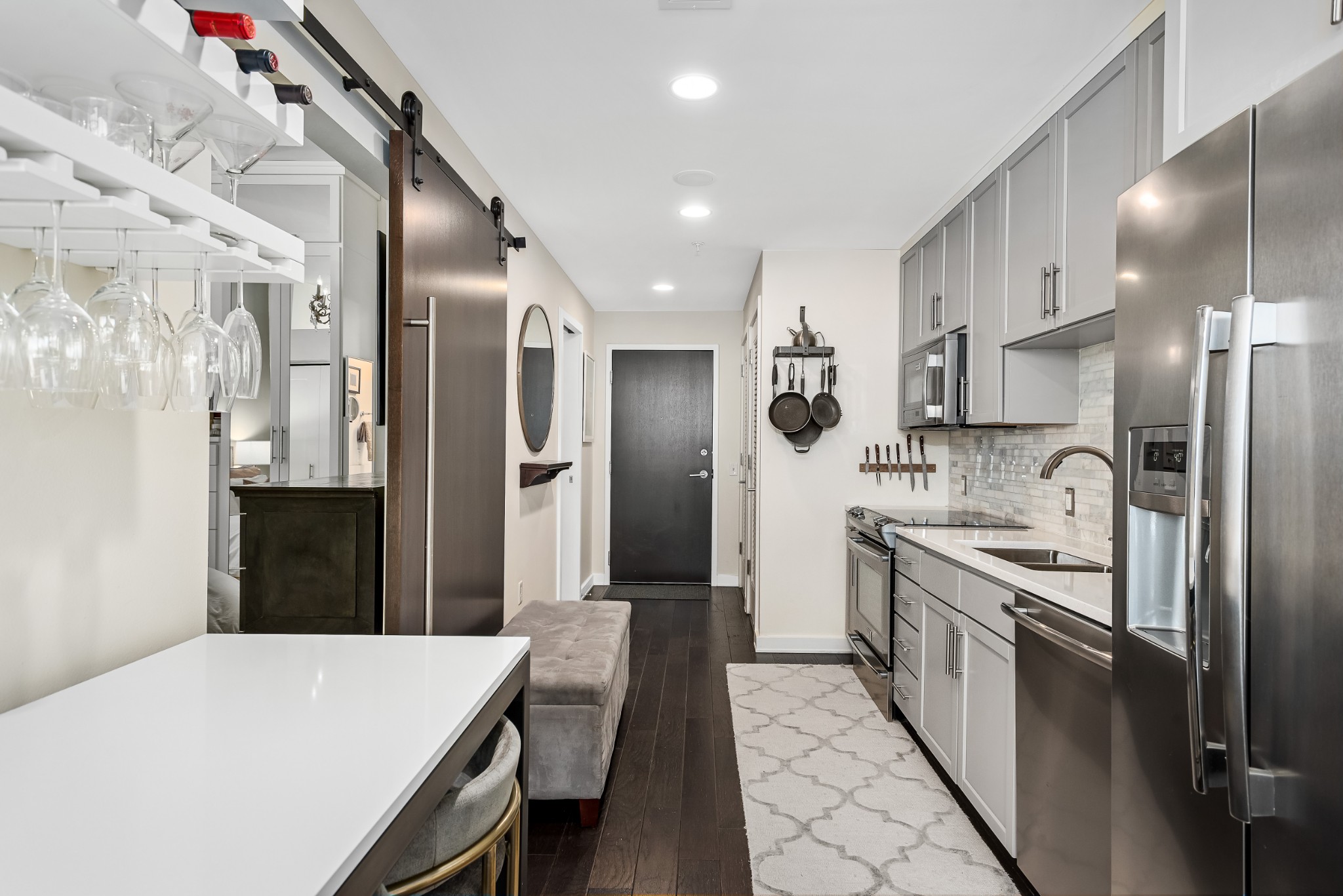 1212 Laurel St #2012