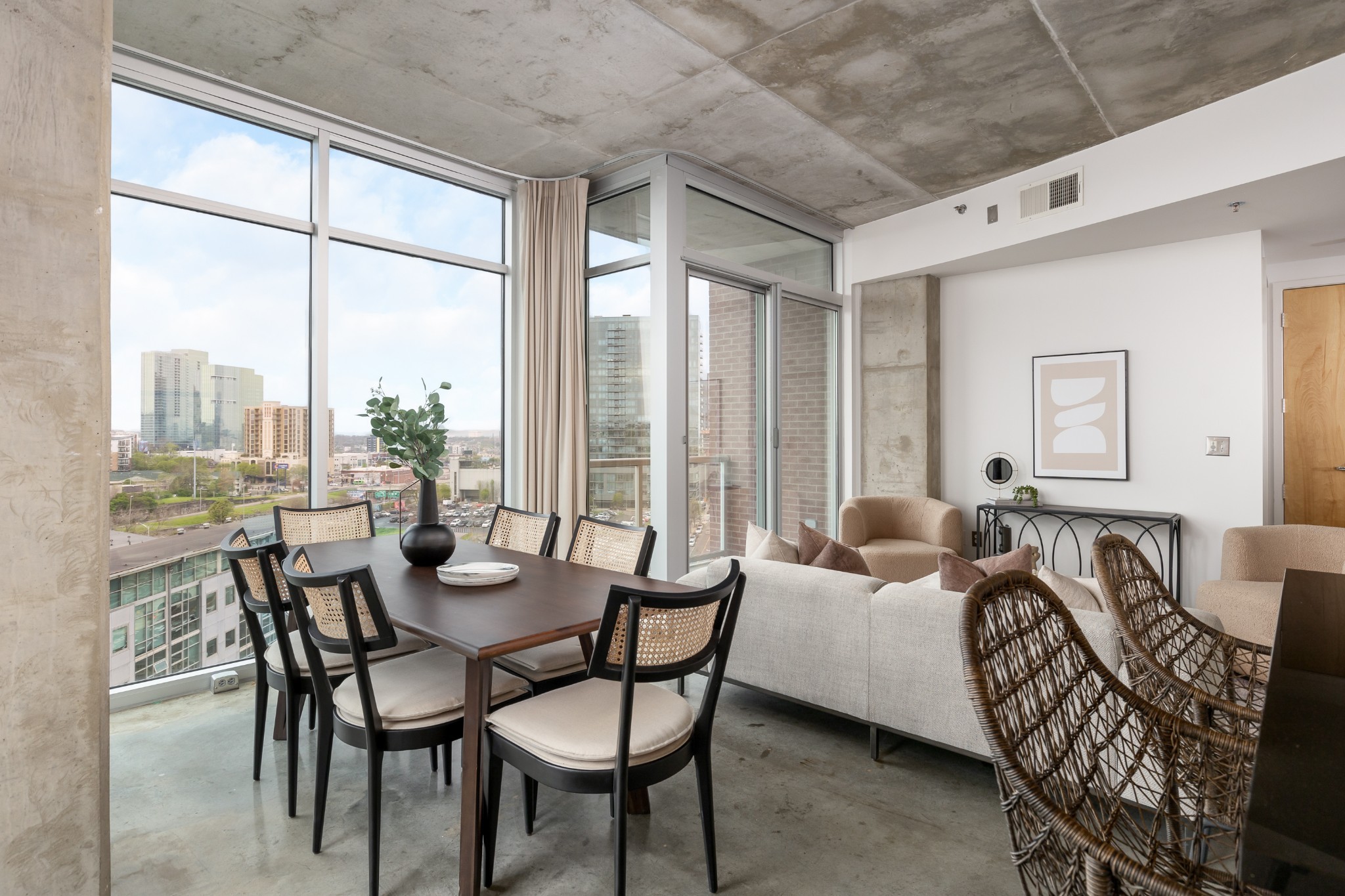 600 12th Ave S #1200