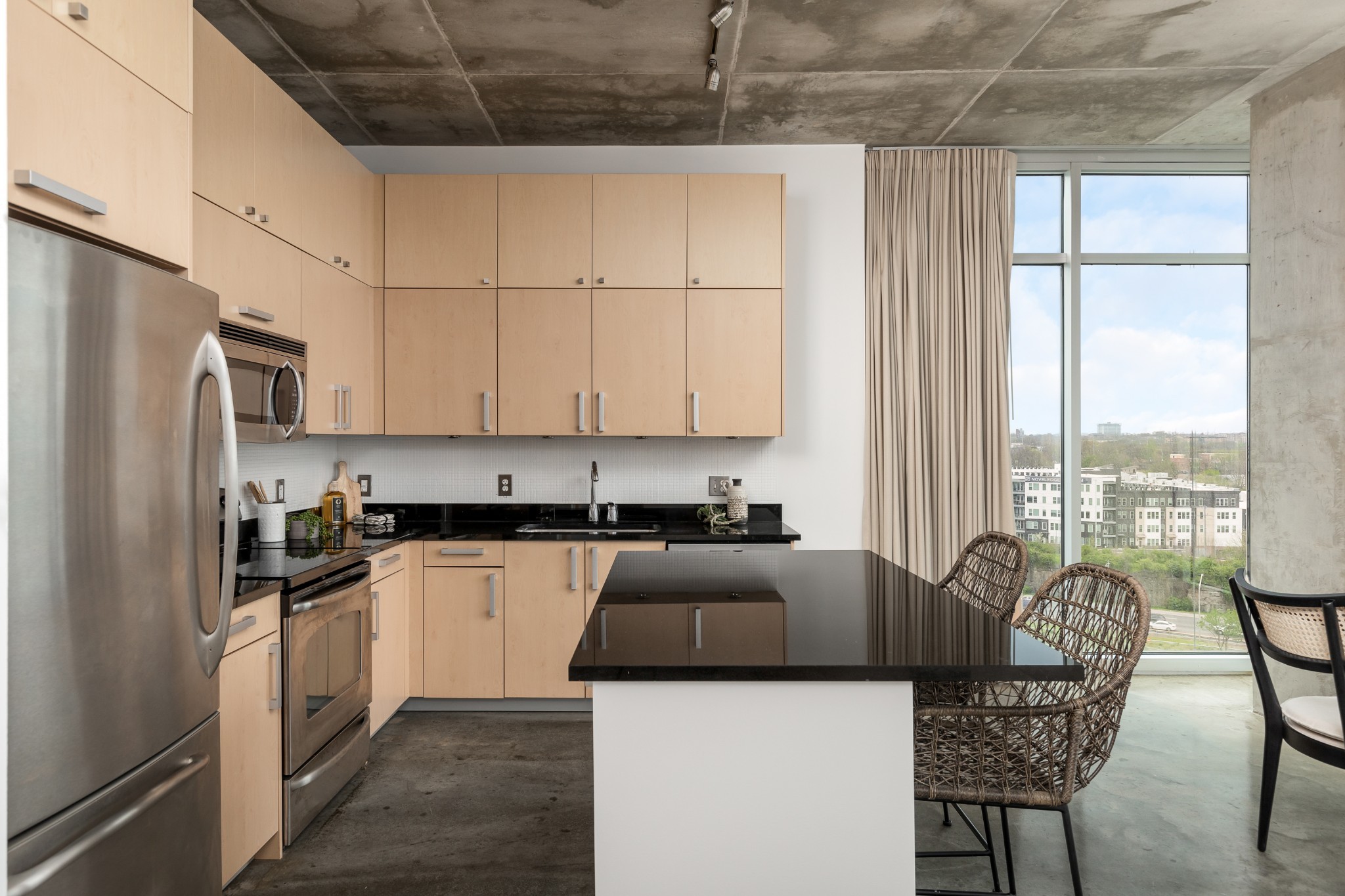 600 12th Ave S #1200