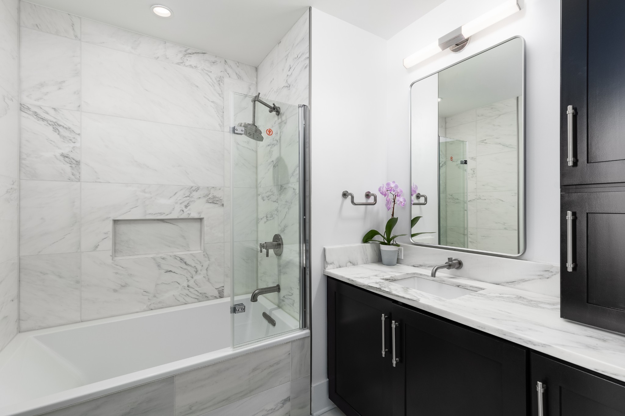 1616 West End Ave #1808