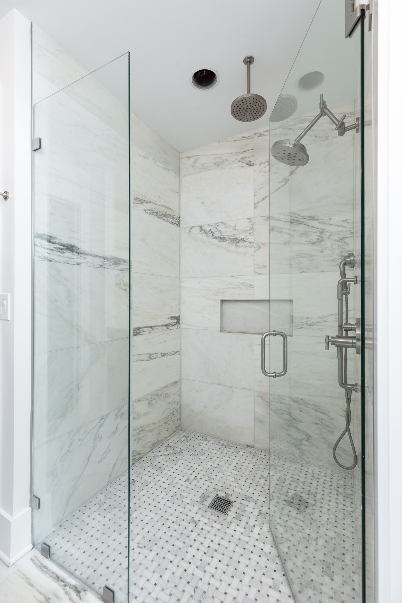 1616 West End Ave #1808