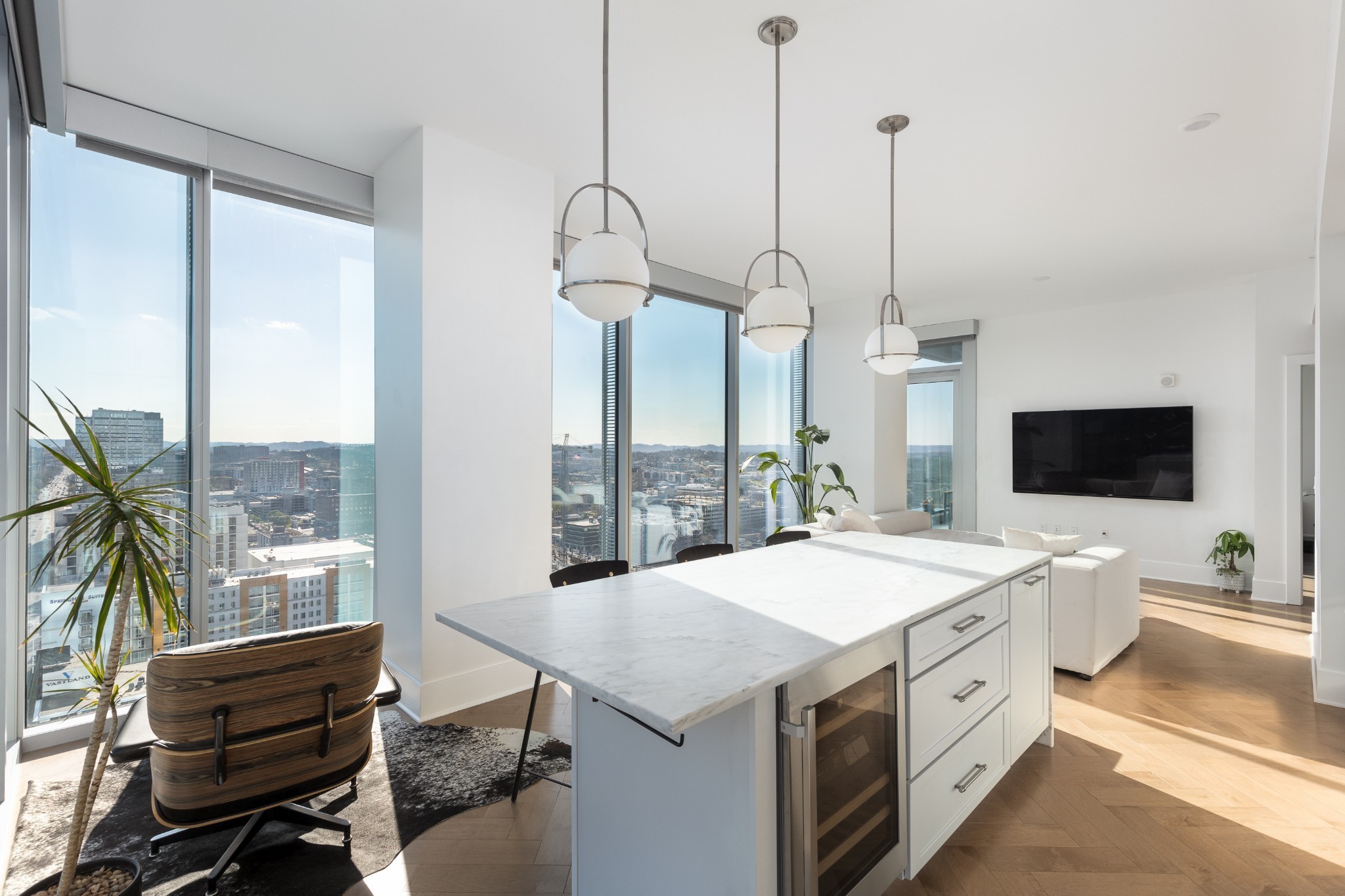 1616 West End Ave #1808