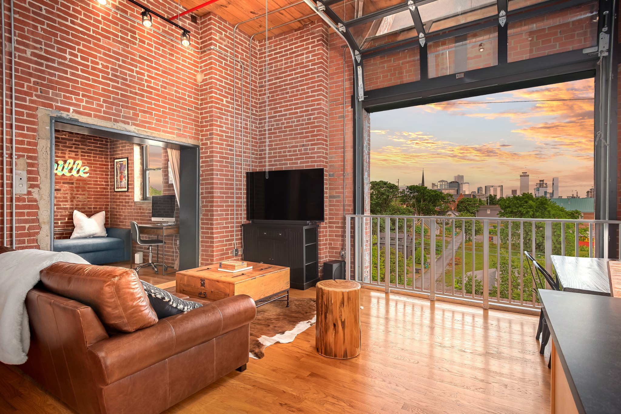 1350 Rosa L Parks Blvd #401