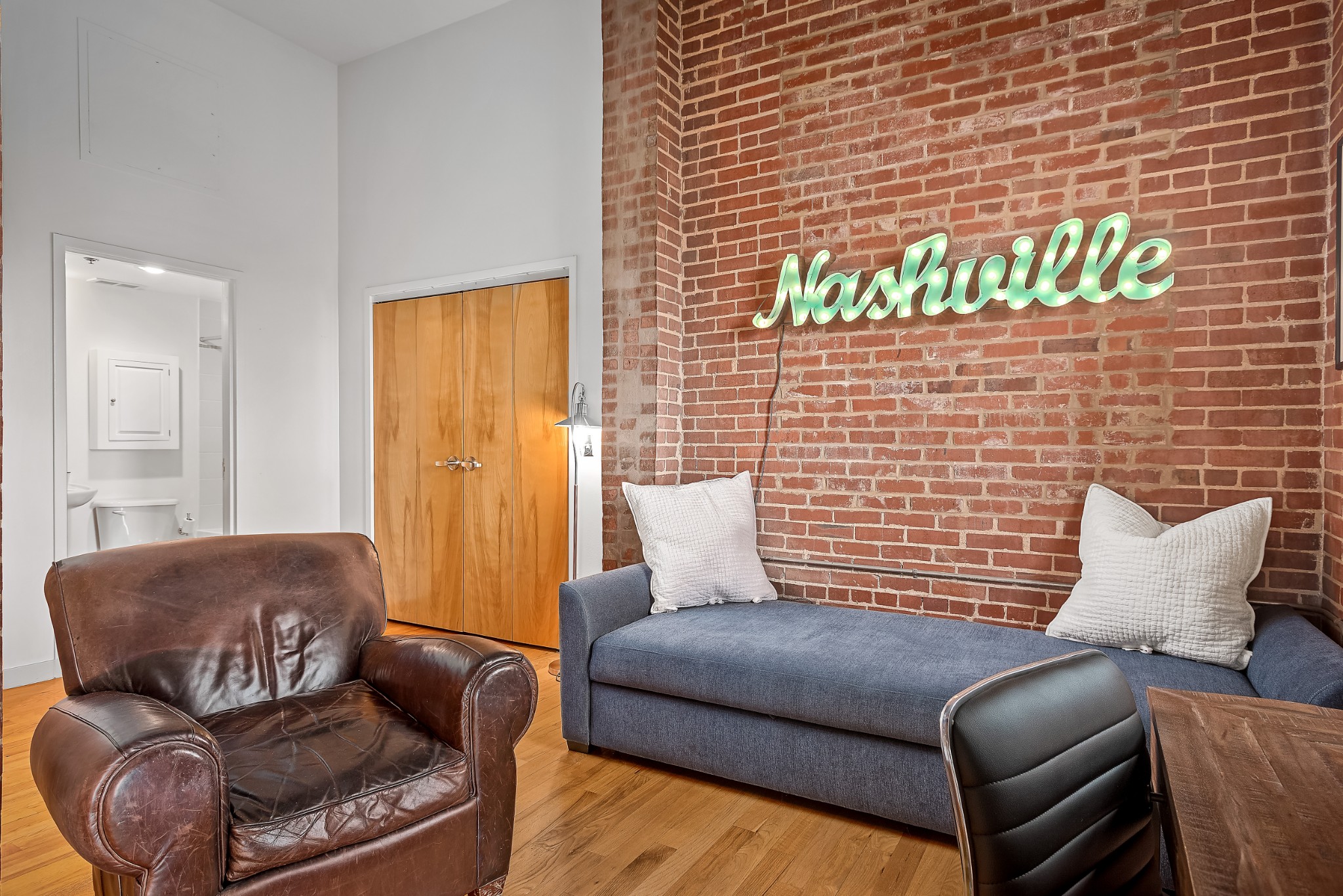 1350 Rosa L Parks Blvd #401