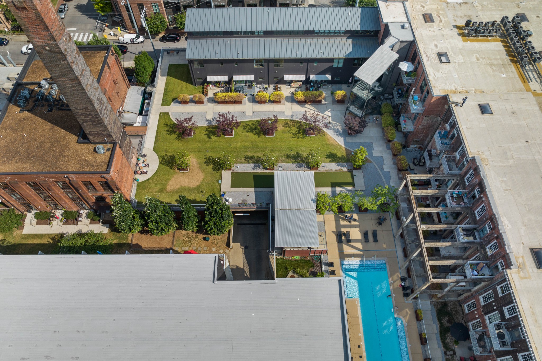 1350 Rosa L Parks Blvd #401