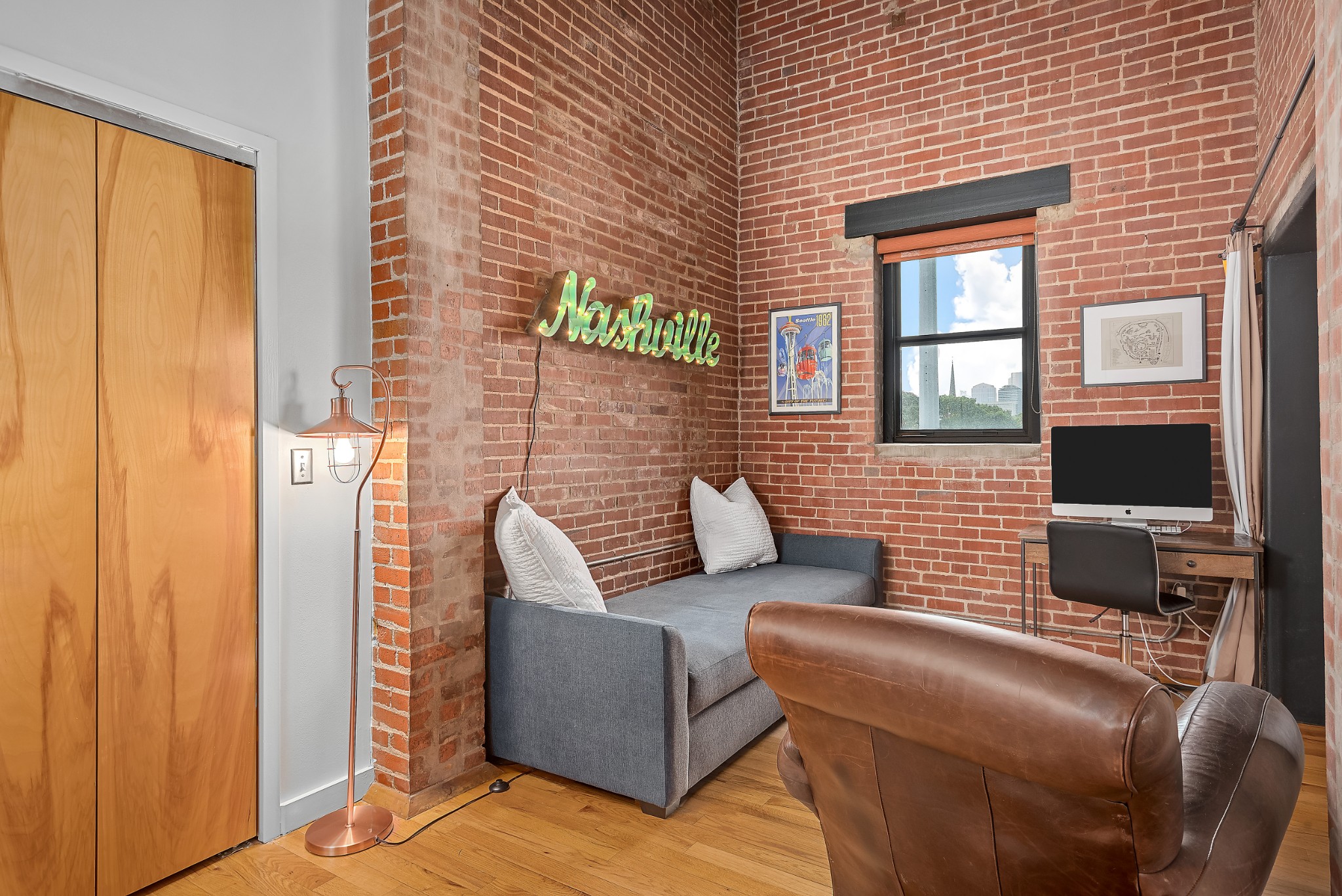 1350 Rosa L Parks Blvd #401