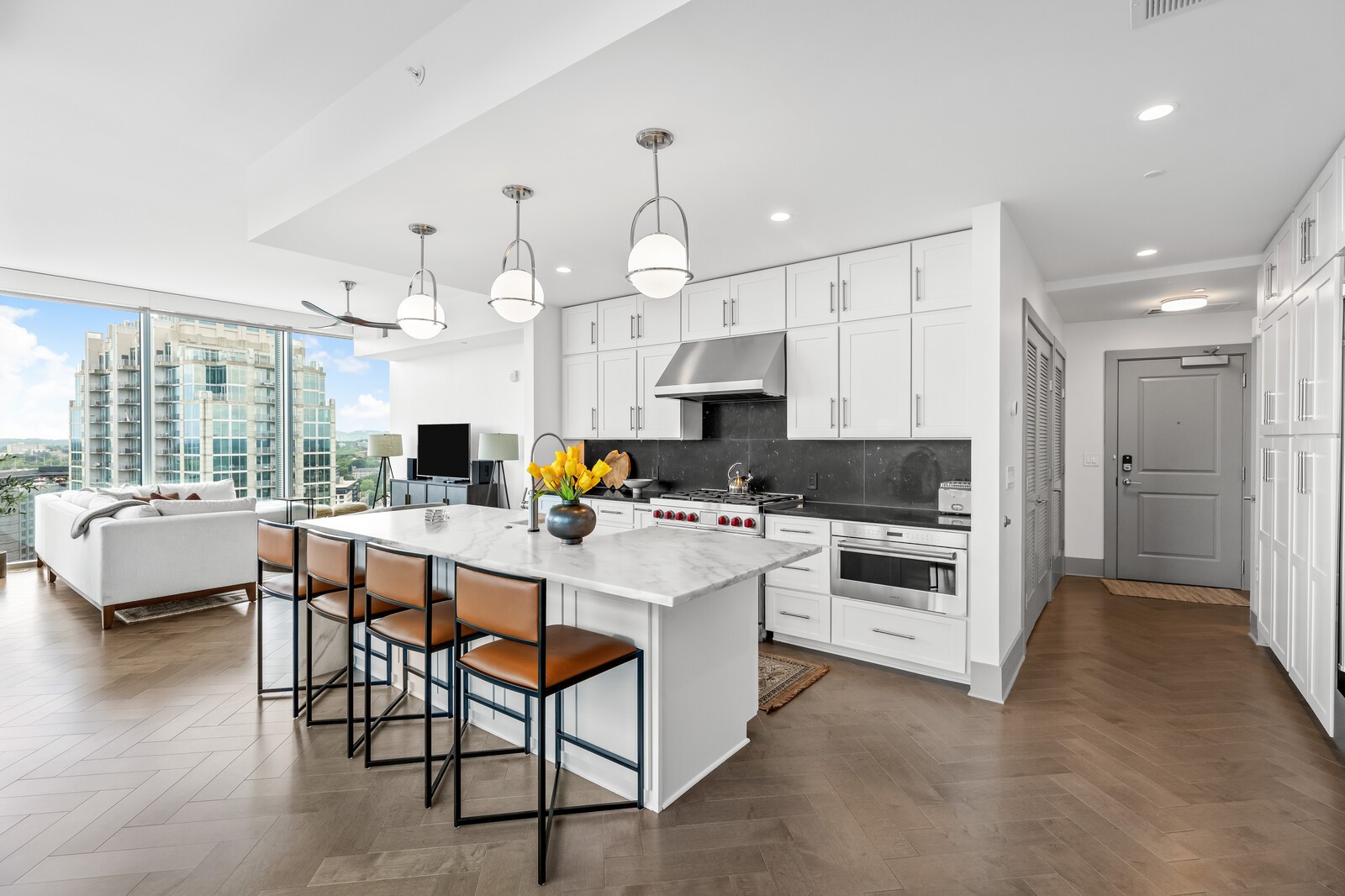 1616 West End Ave Unit: 2007