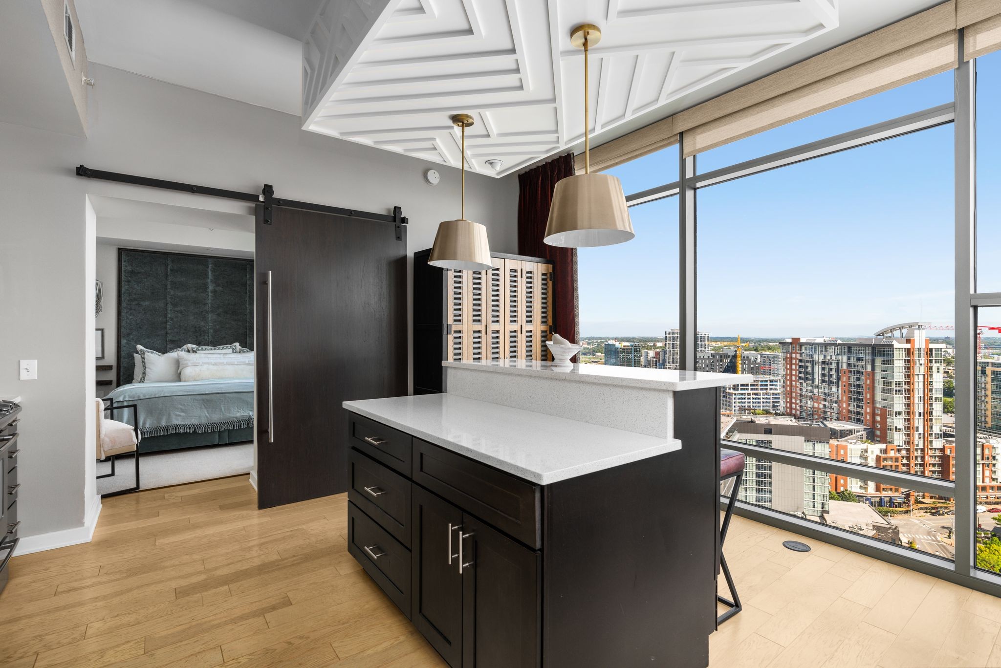 1212 Laurel St #2103