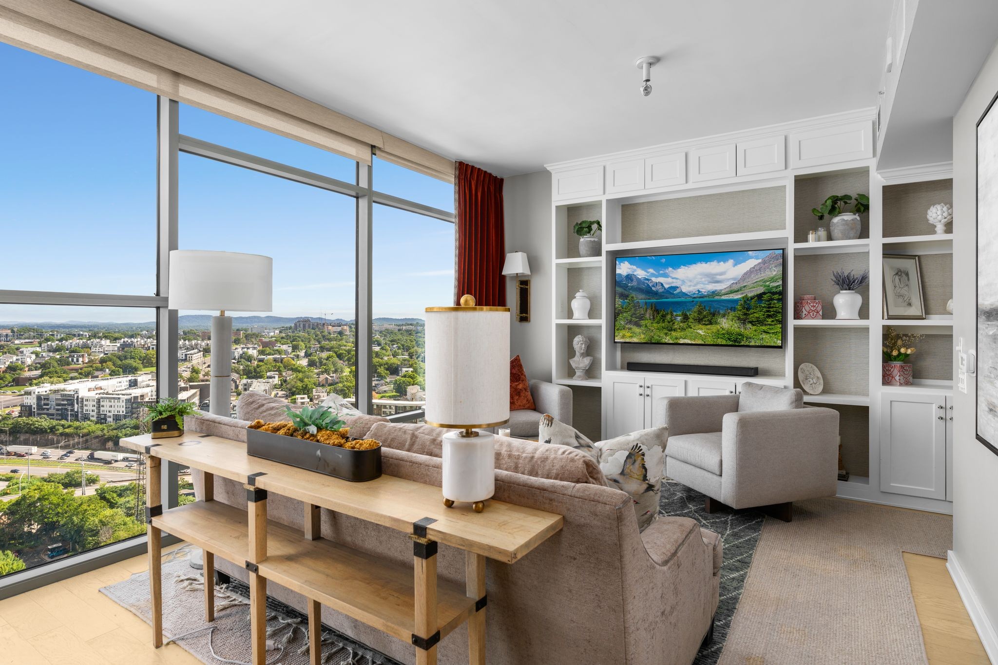 1212 Laurel St #2103