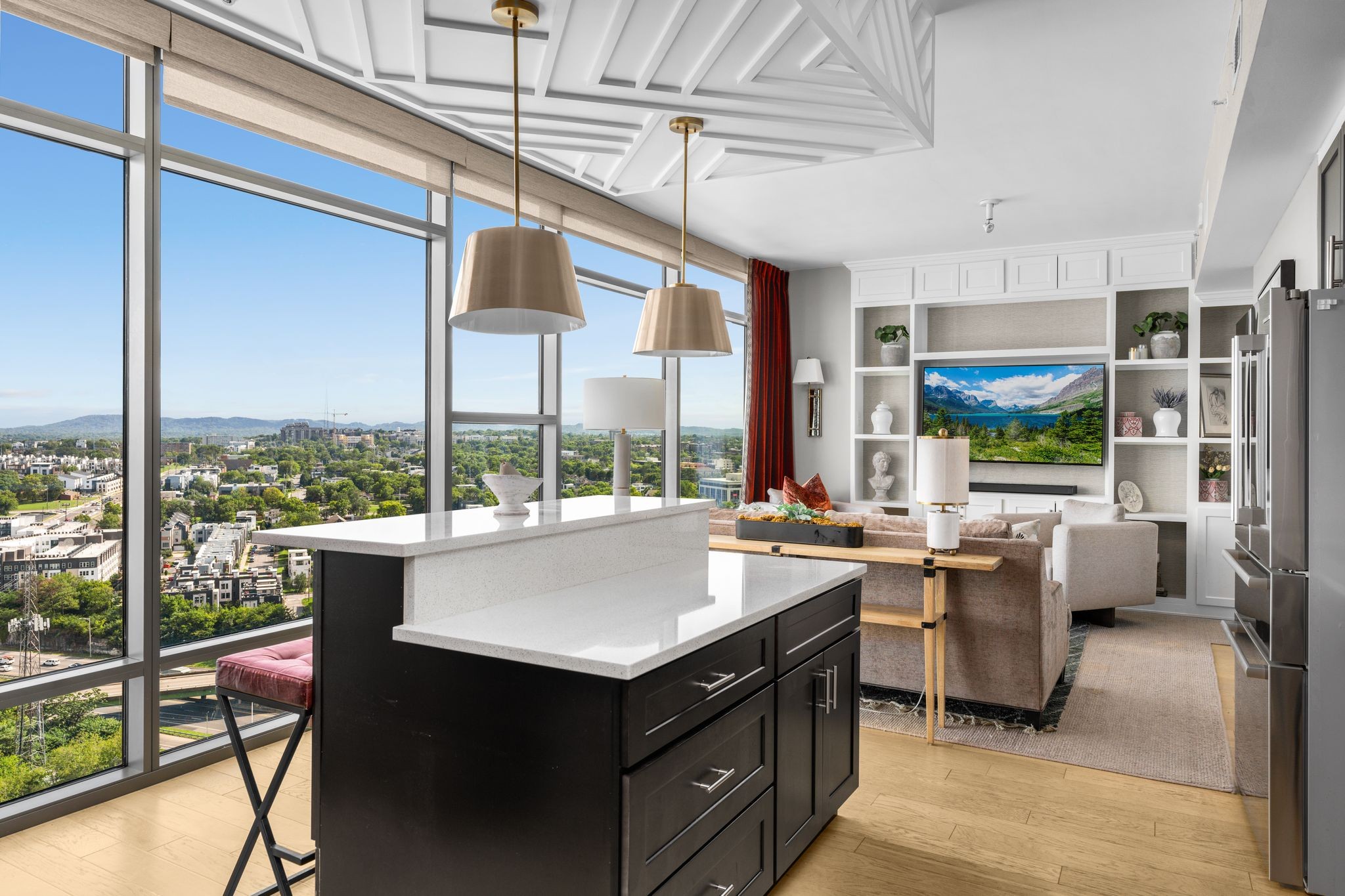 1212 Laurel St #2103