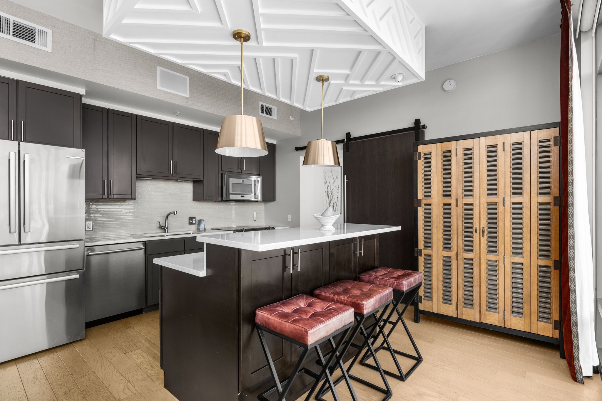 1212 Laurel St #2103