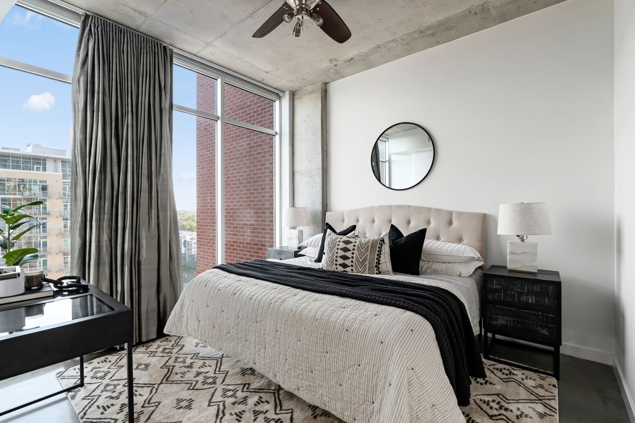 600 12th Ave S #1706