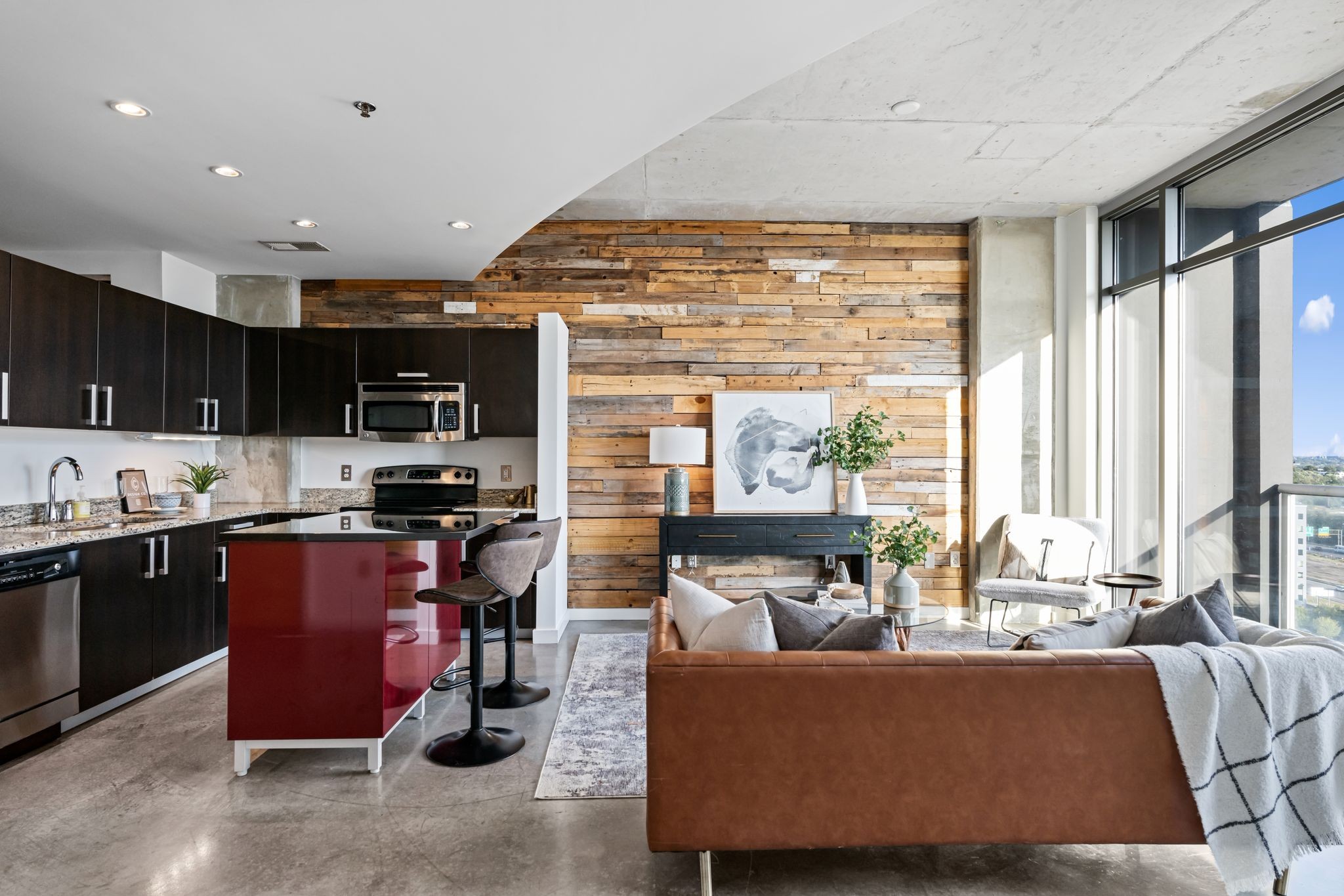 600 12th Ave S #1706