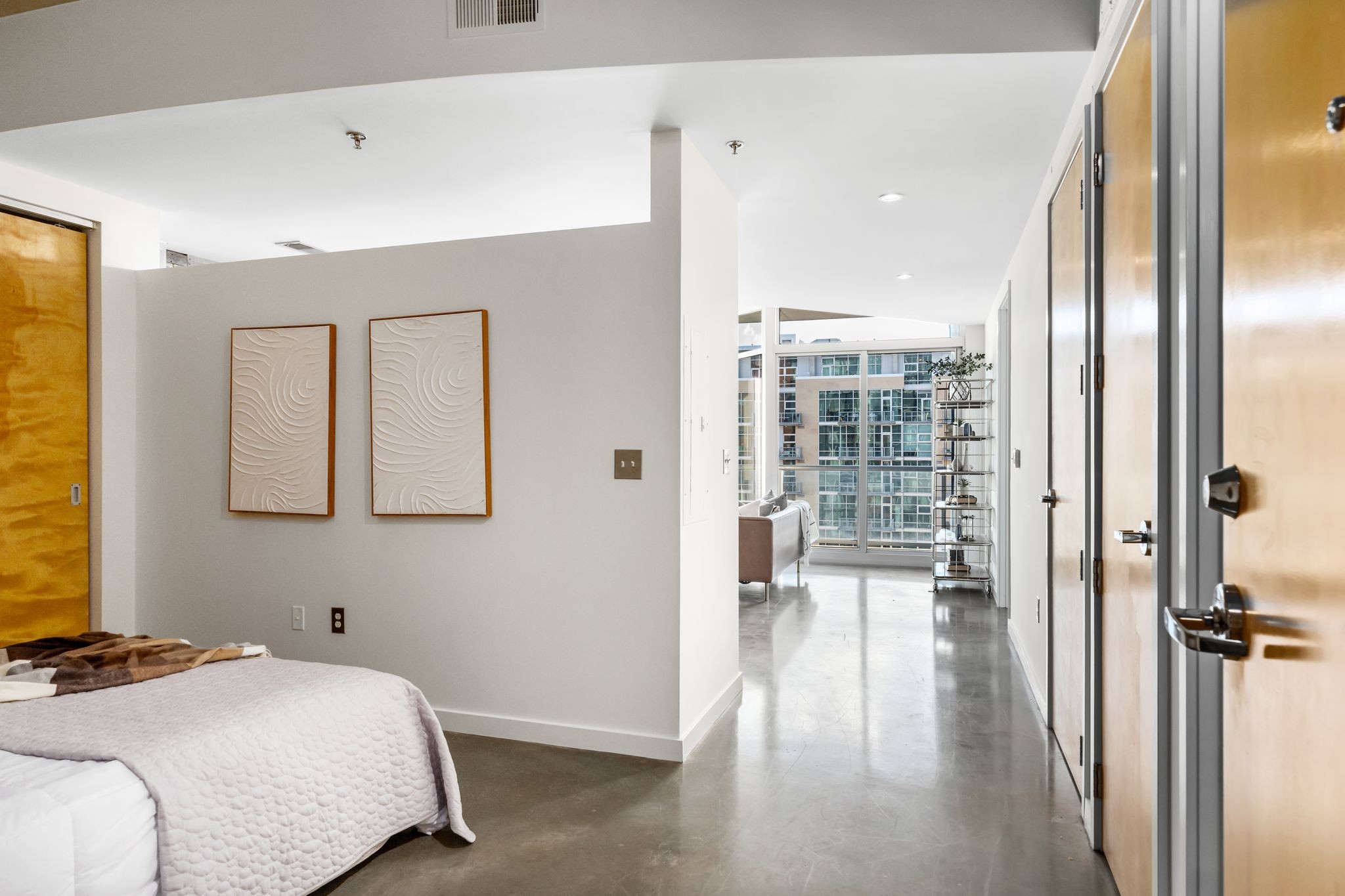 600 12th Ave S #1706