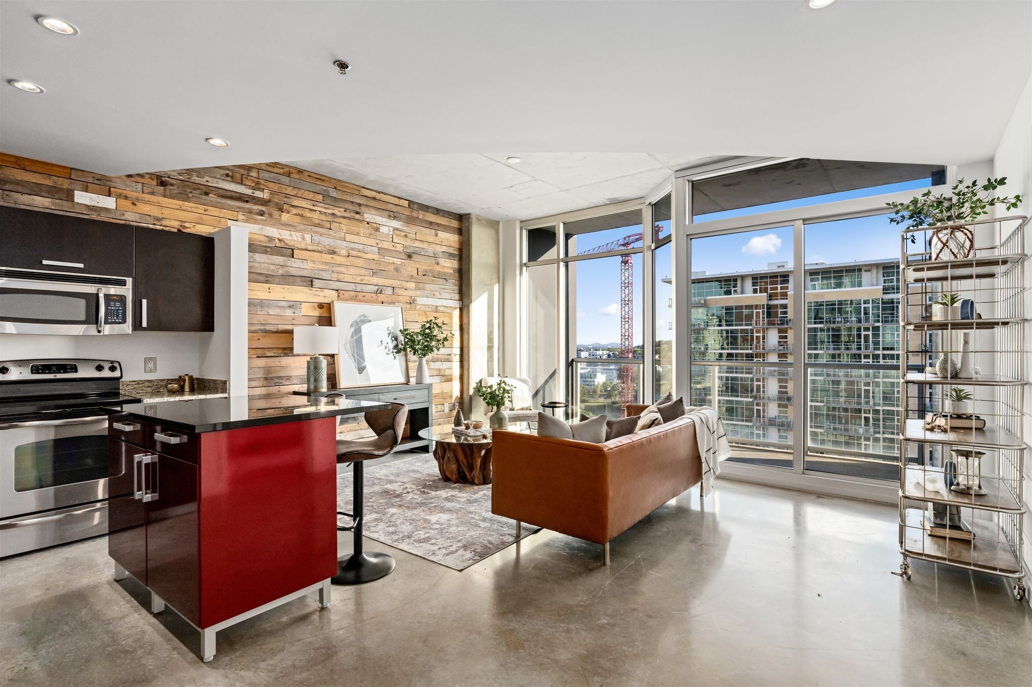 600 12th Ave S #1706