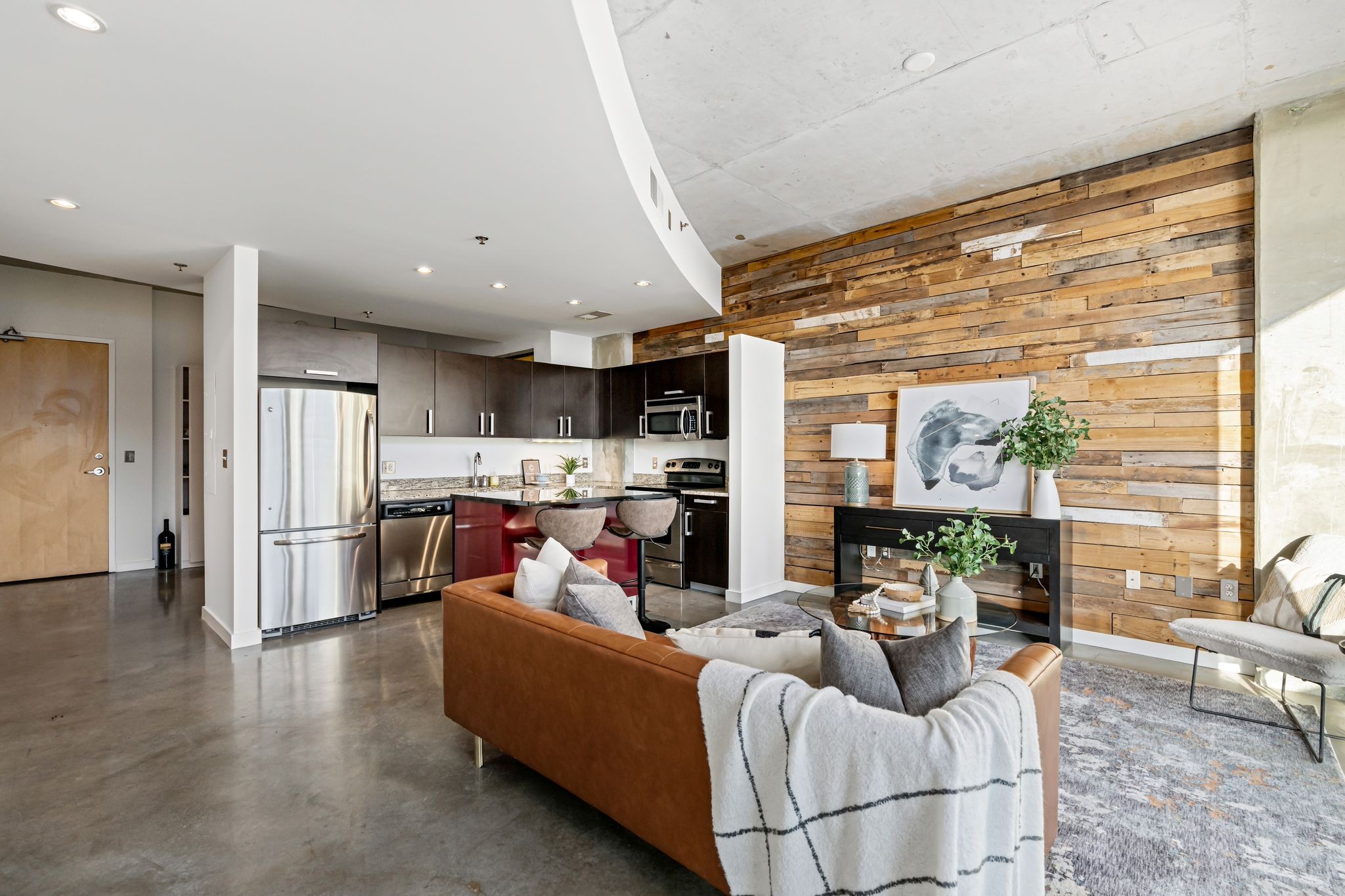 600 12th Ave S #1706