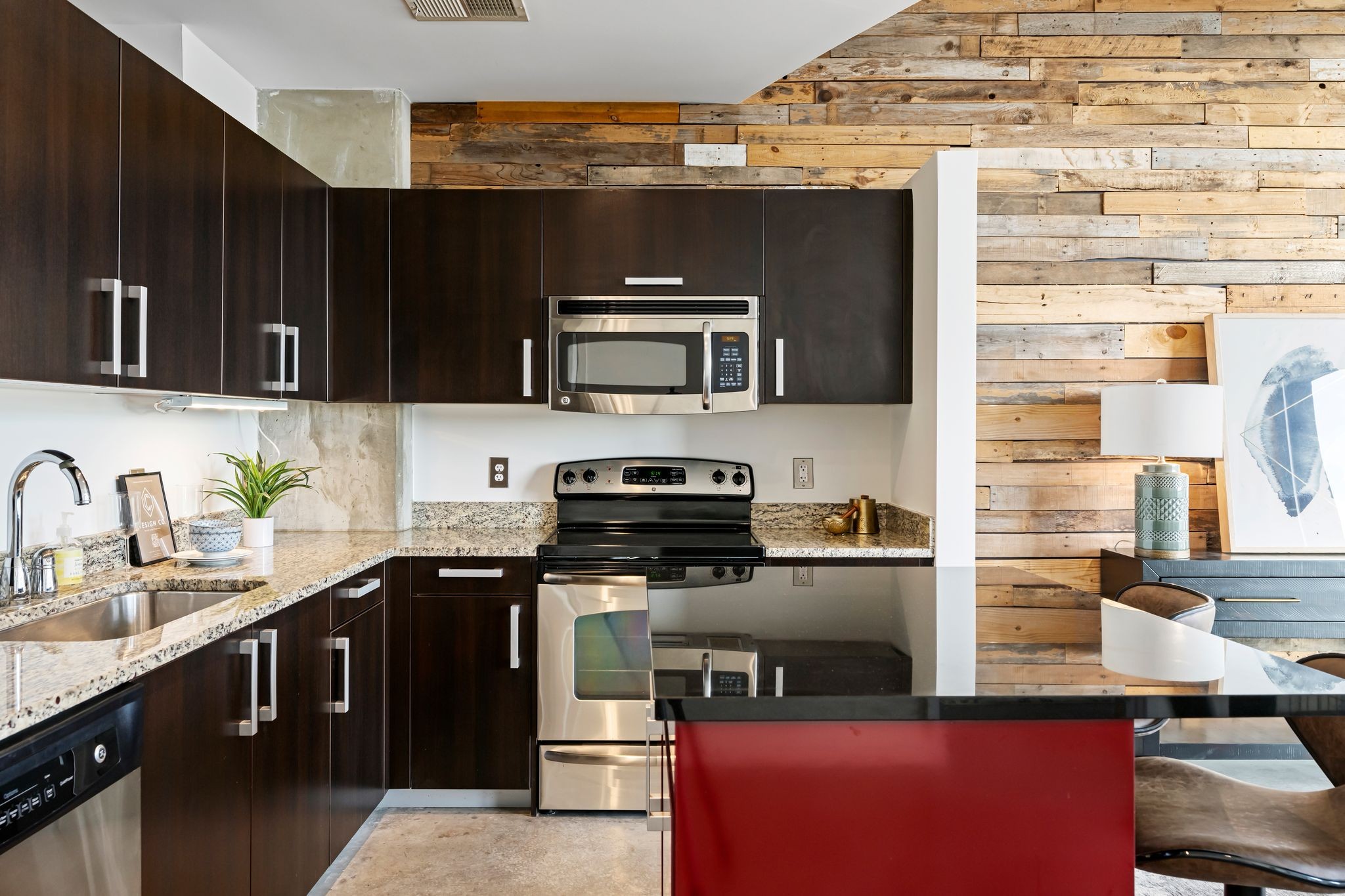 600 12th Ave S #1706