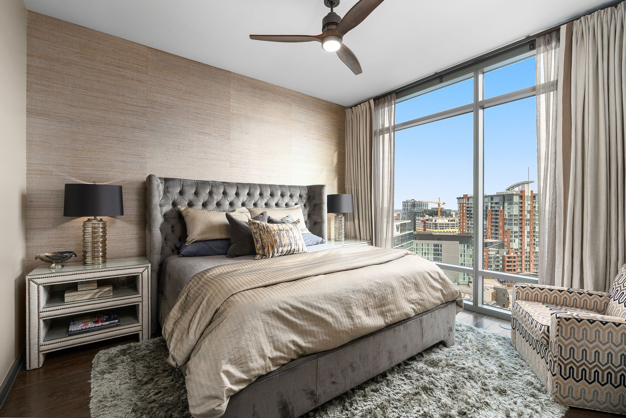 1212 Laurel St #1607