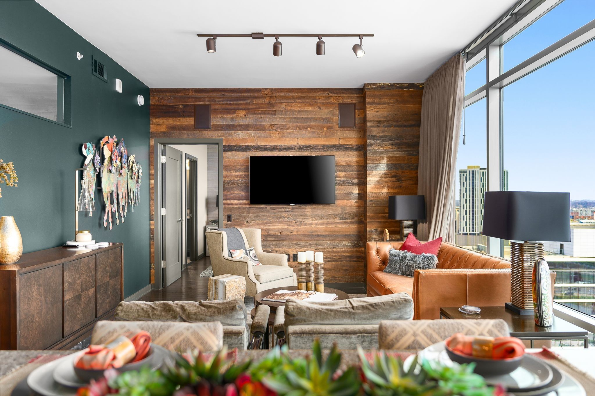 1212 Laurel St #1607