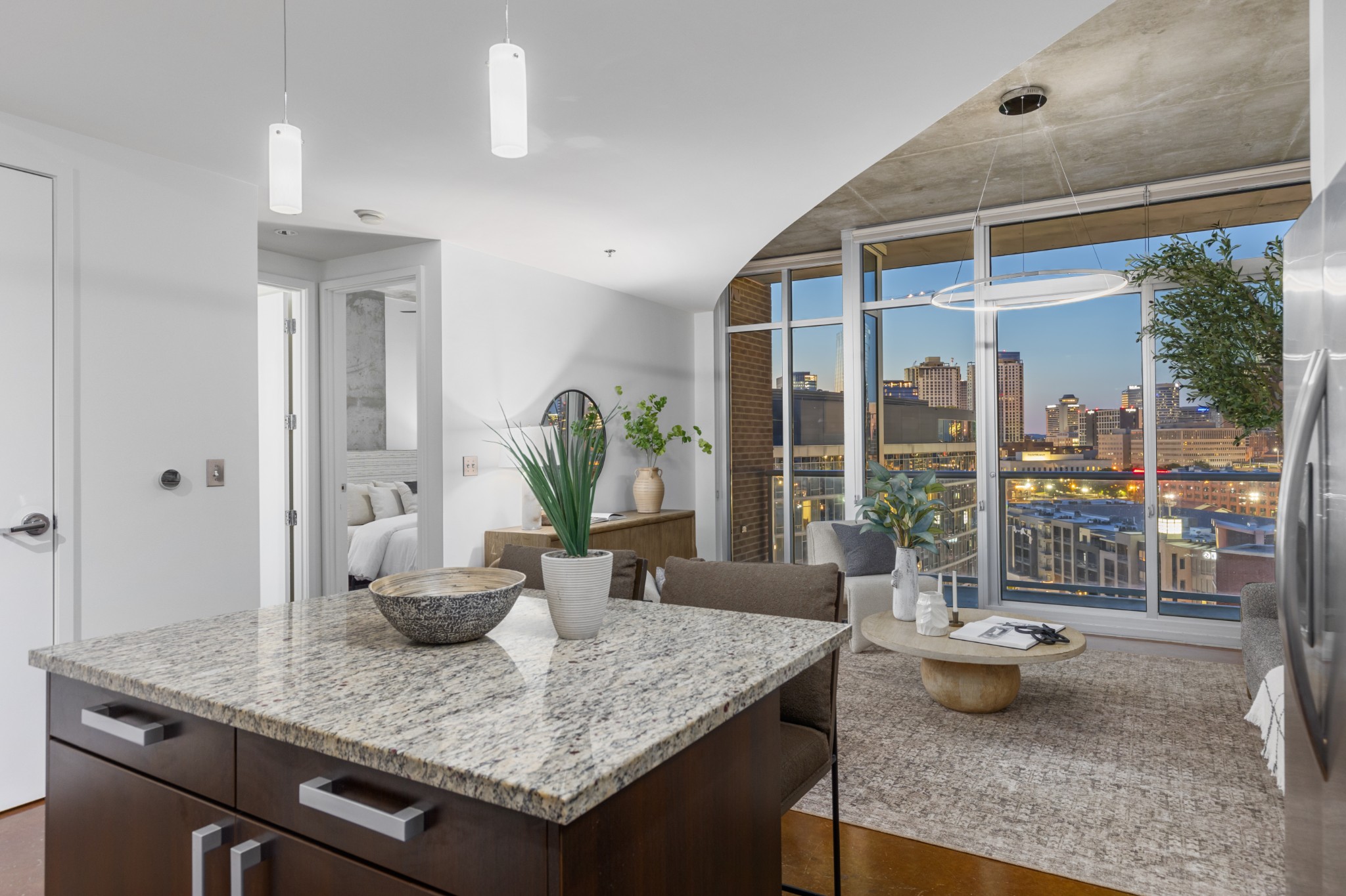 600 12th Ave, S Unit: 1203