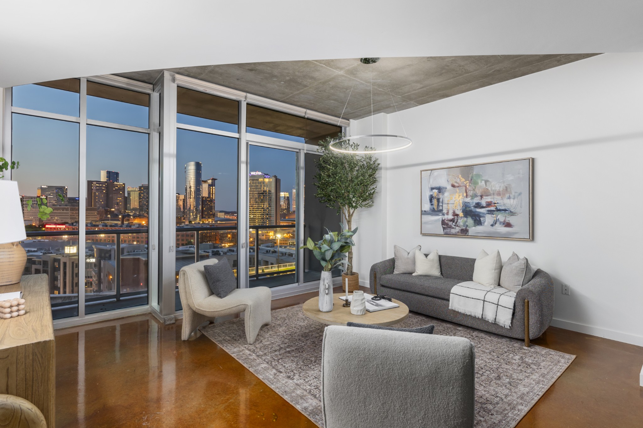 600 12th Ave, S Unit: 1203