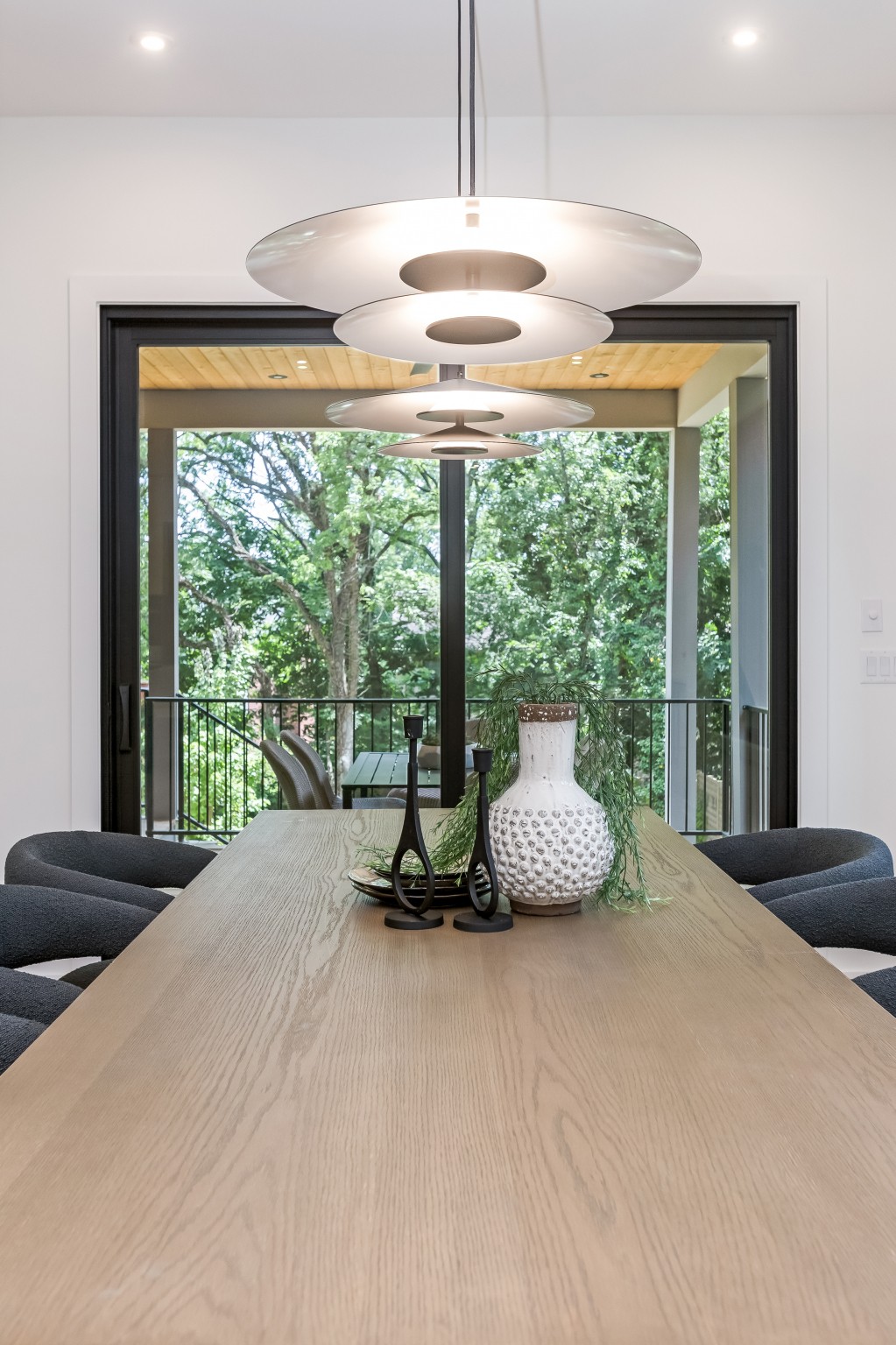 4502B Belmont Park Ter