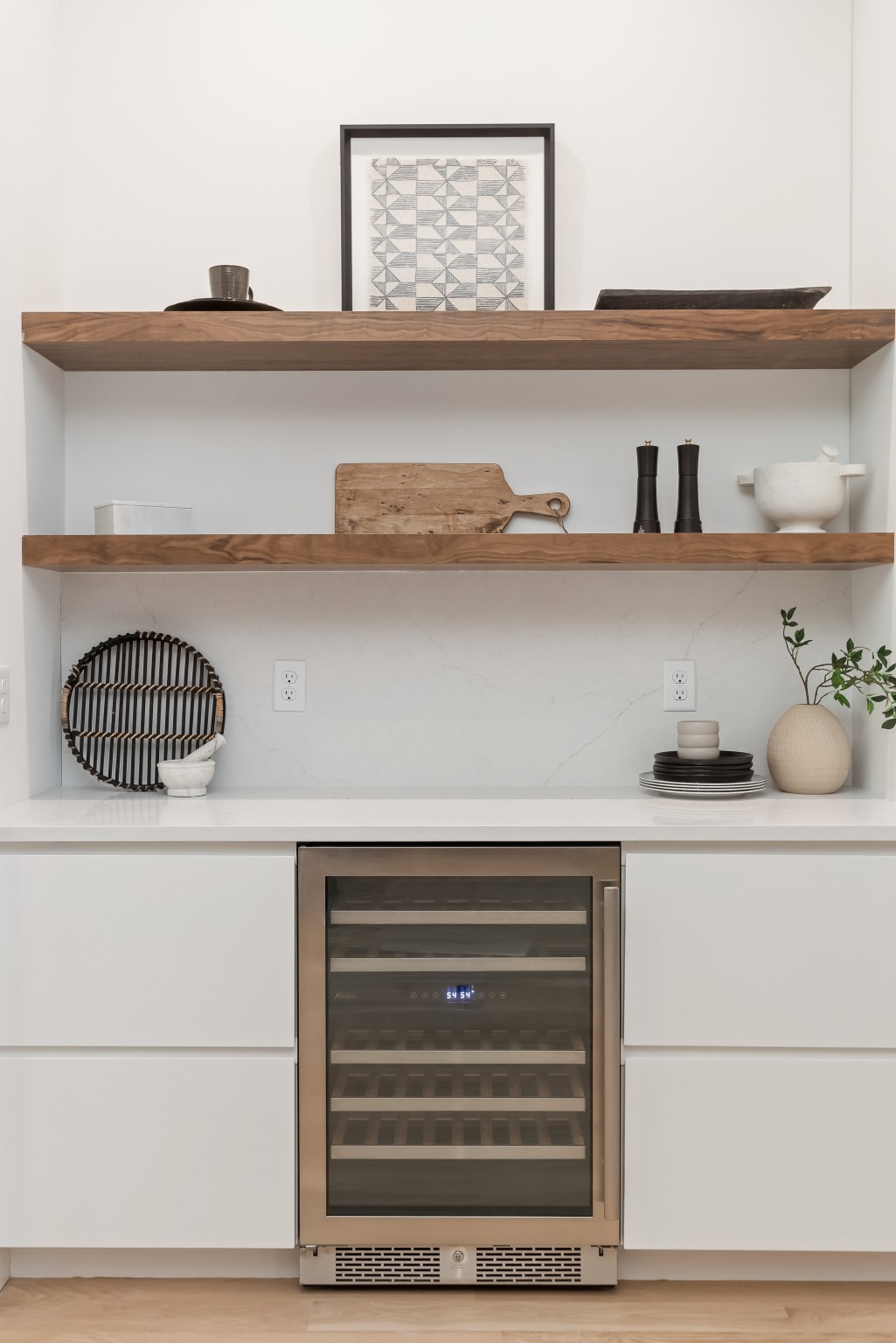 4502B Belmont Park Ter