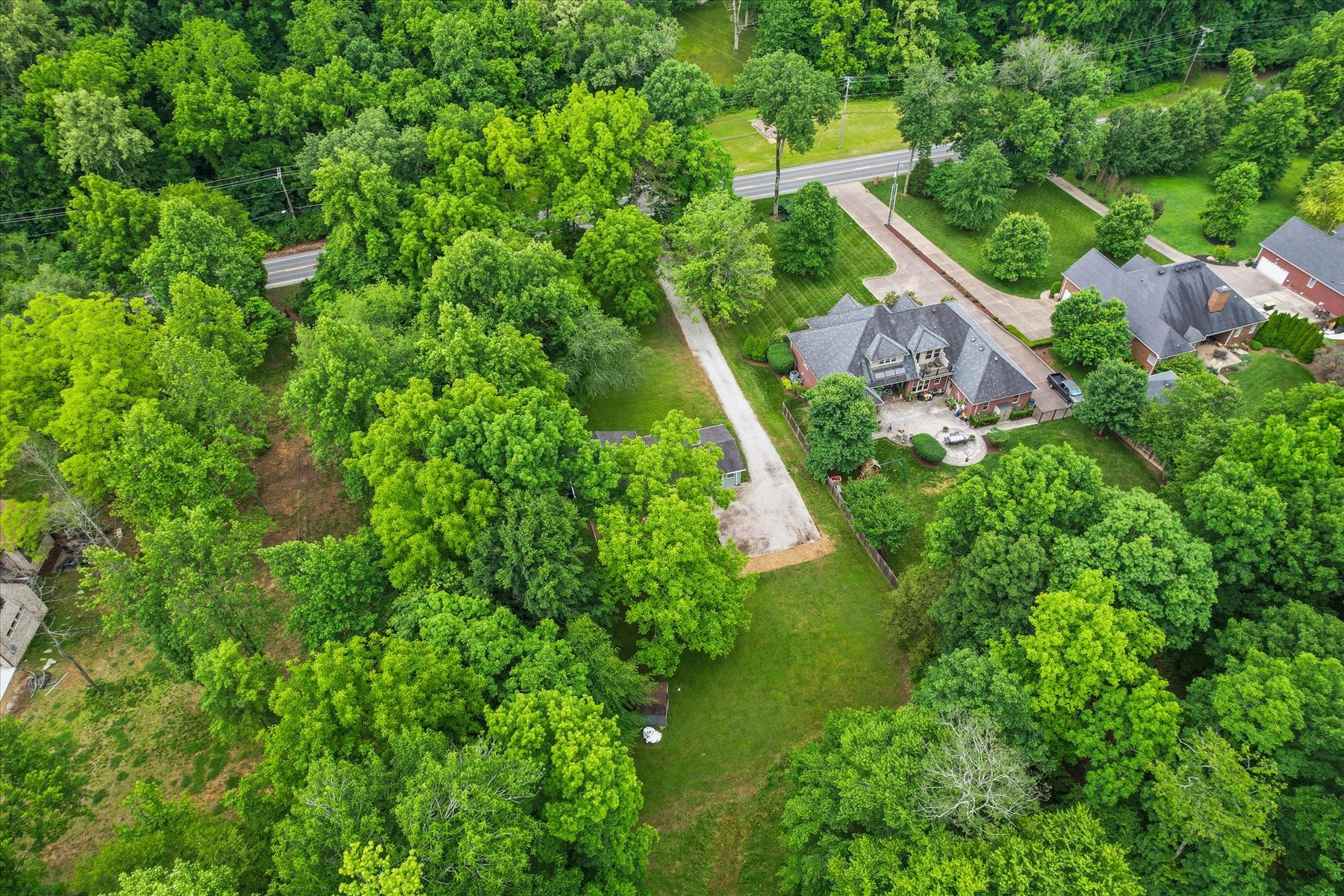 8024 Charlotte Pike