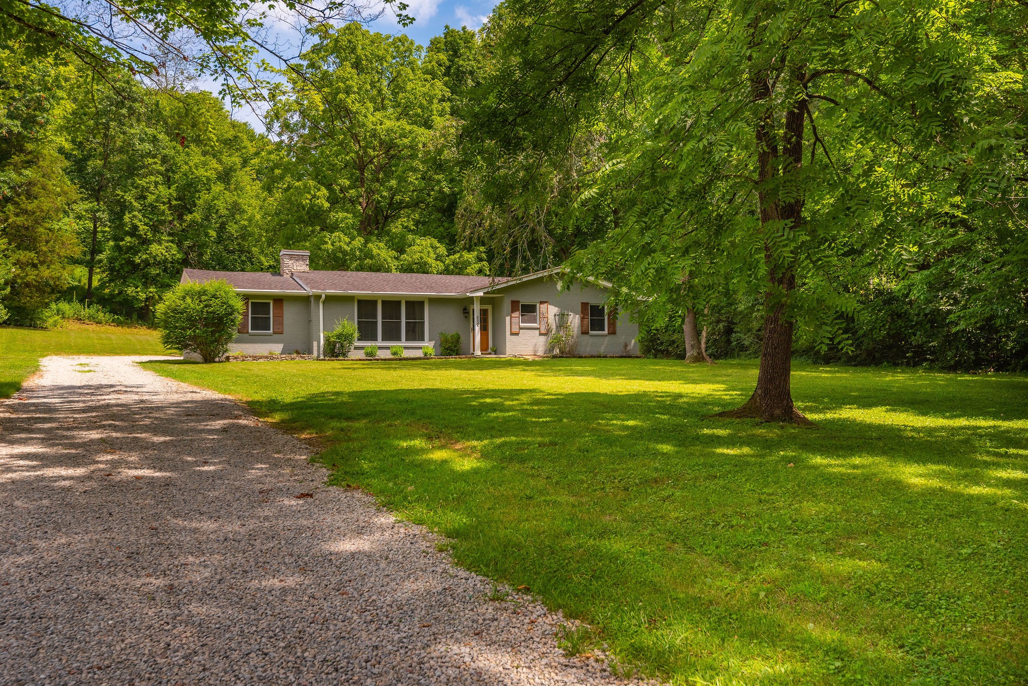 8024 Charlotte Pike