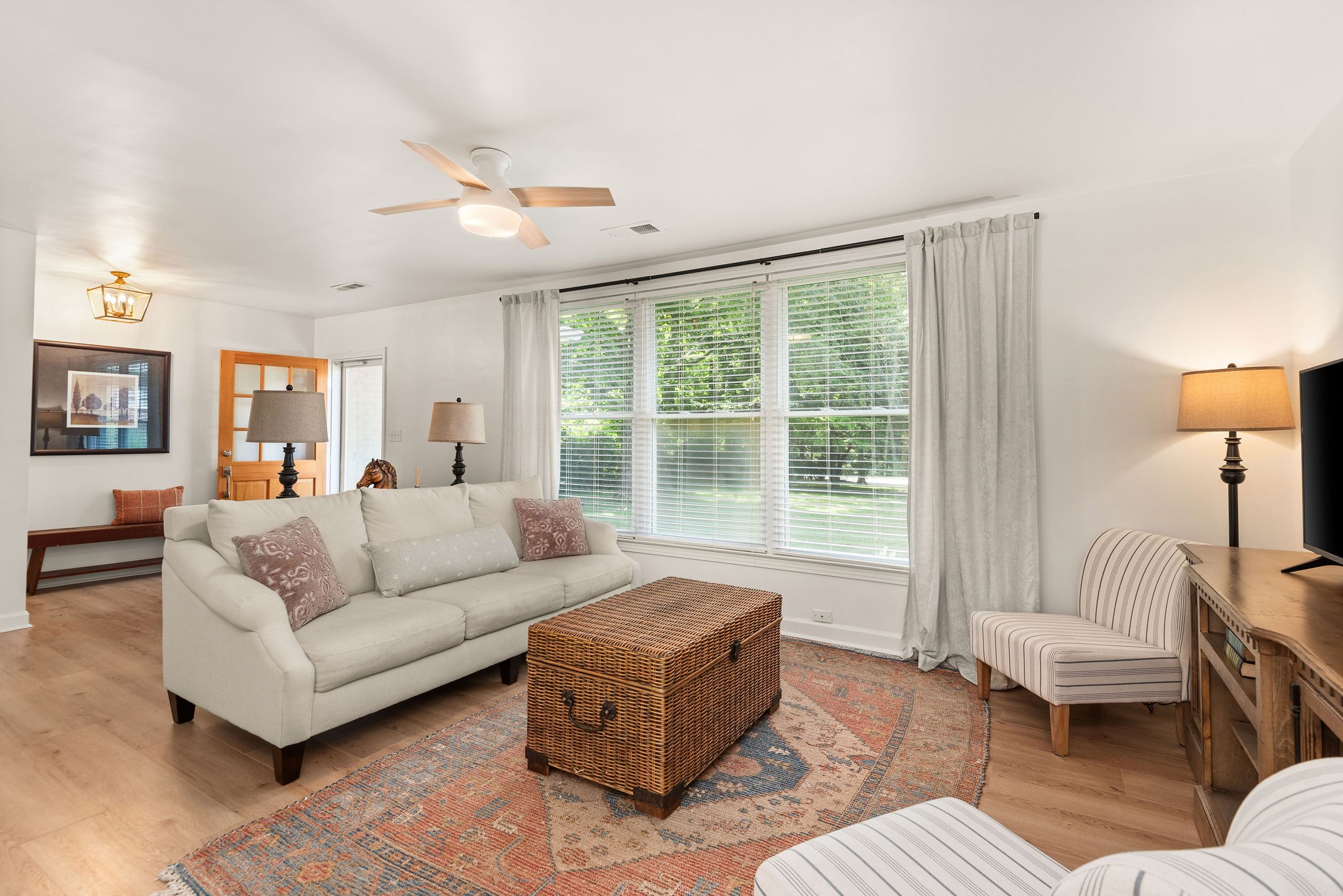 8024 Charlotte Pike