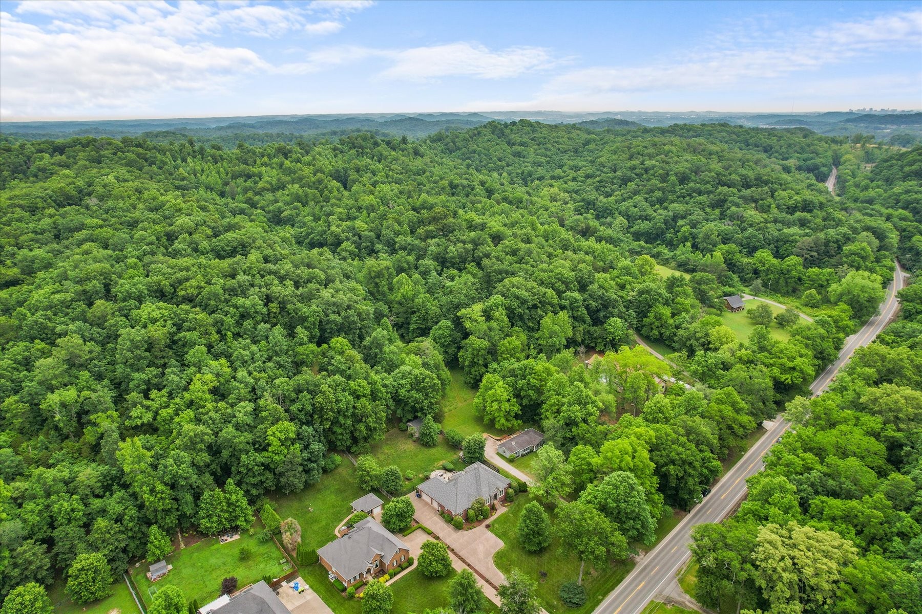 8024 Charlotte Pike