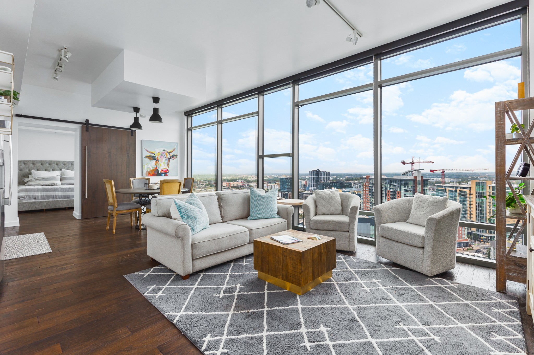 1212 Laurel St #2203