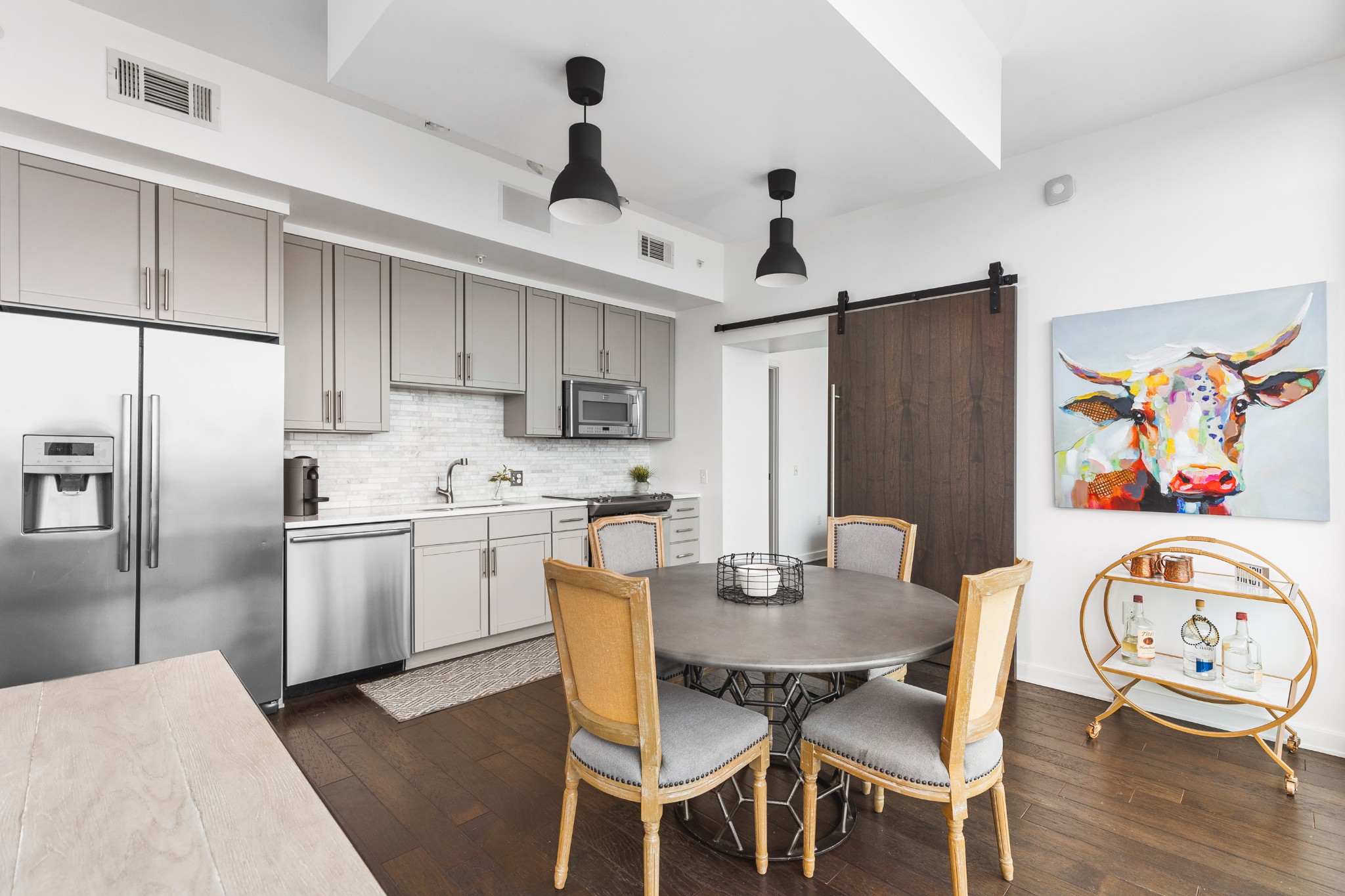 1212 Laurel St #2203