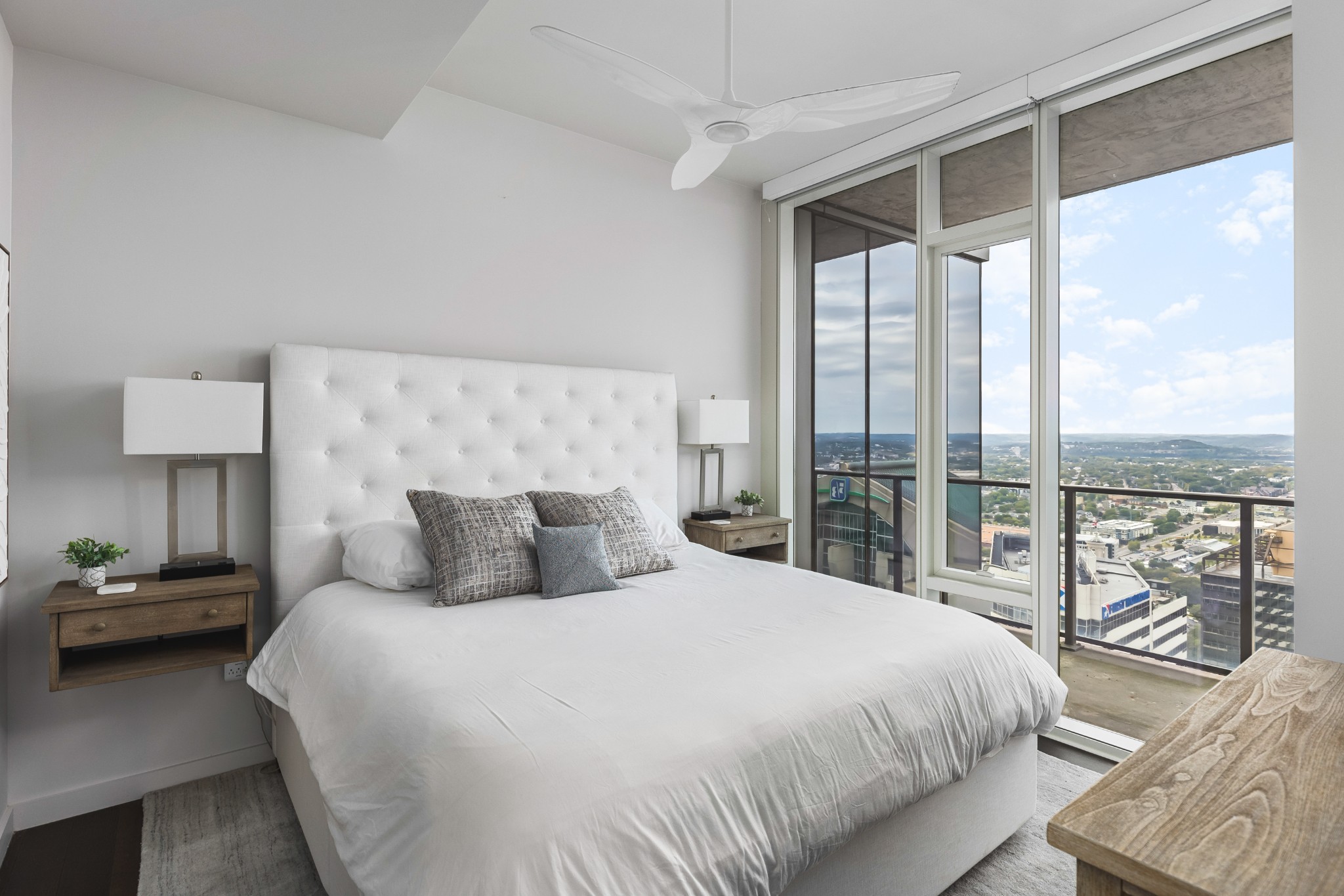 515 Church St Unit: 4103
