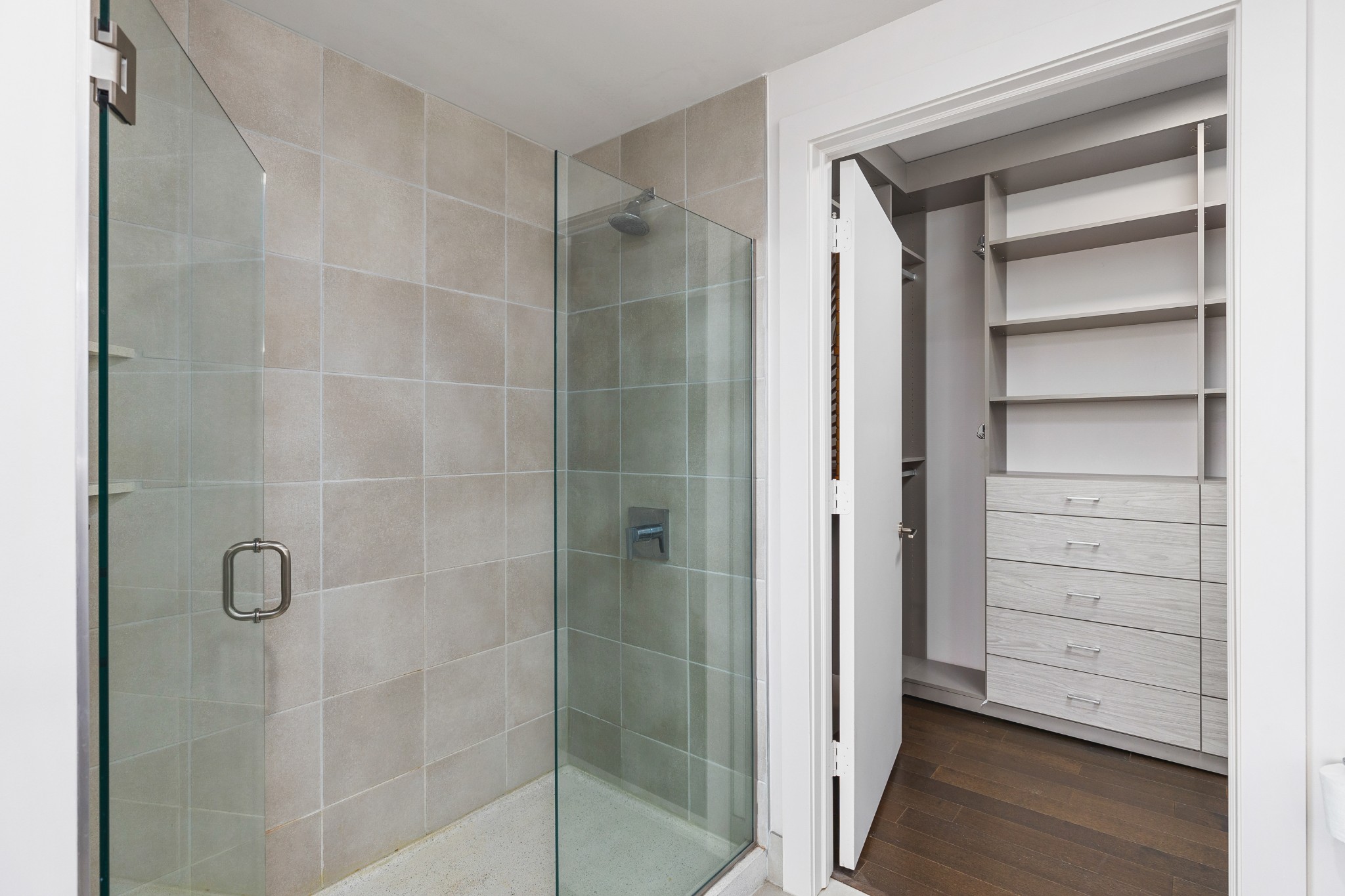515 Church St Unit: 4103