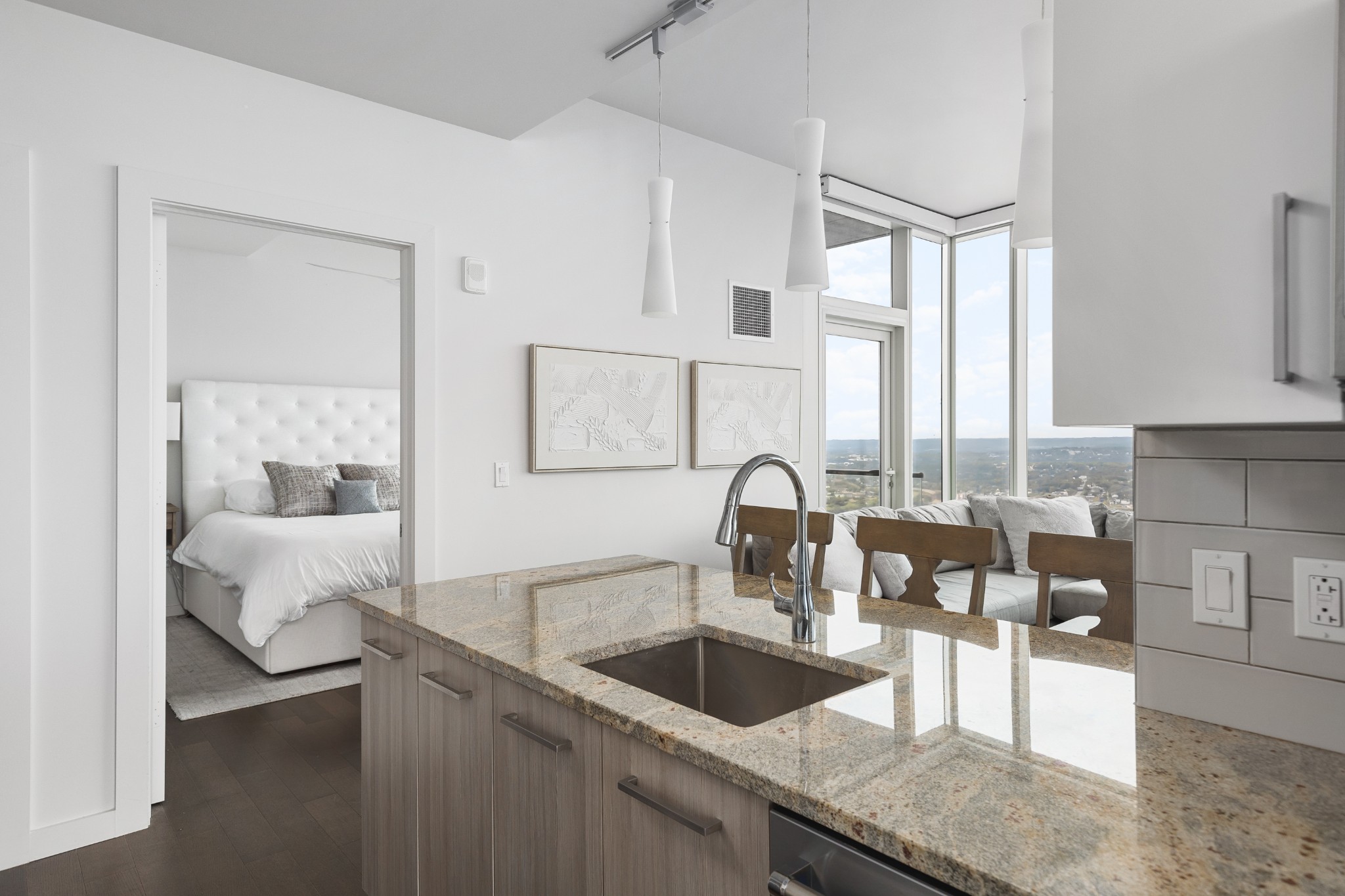 515 Church St Unit: 4103