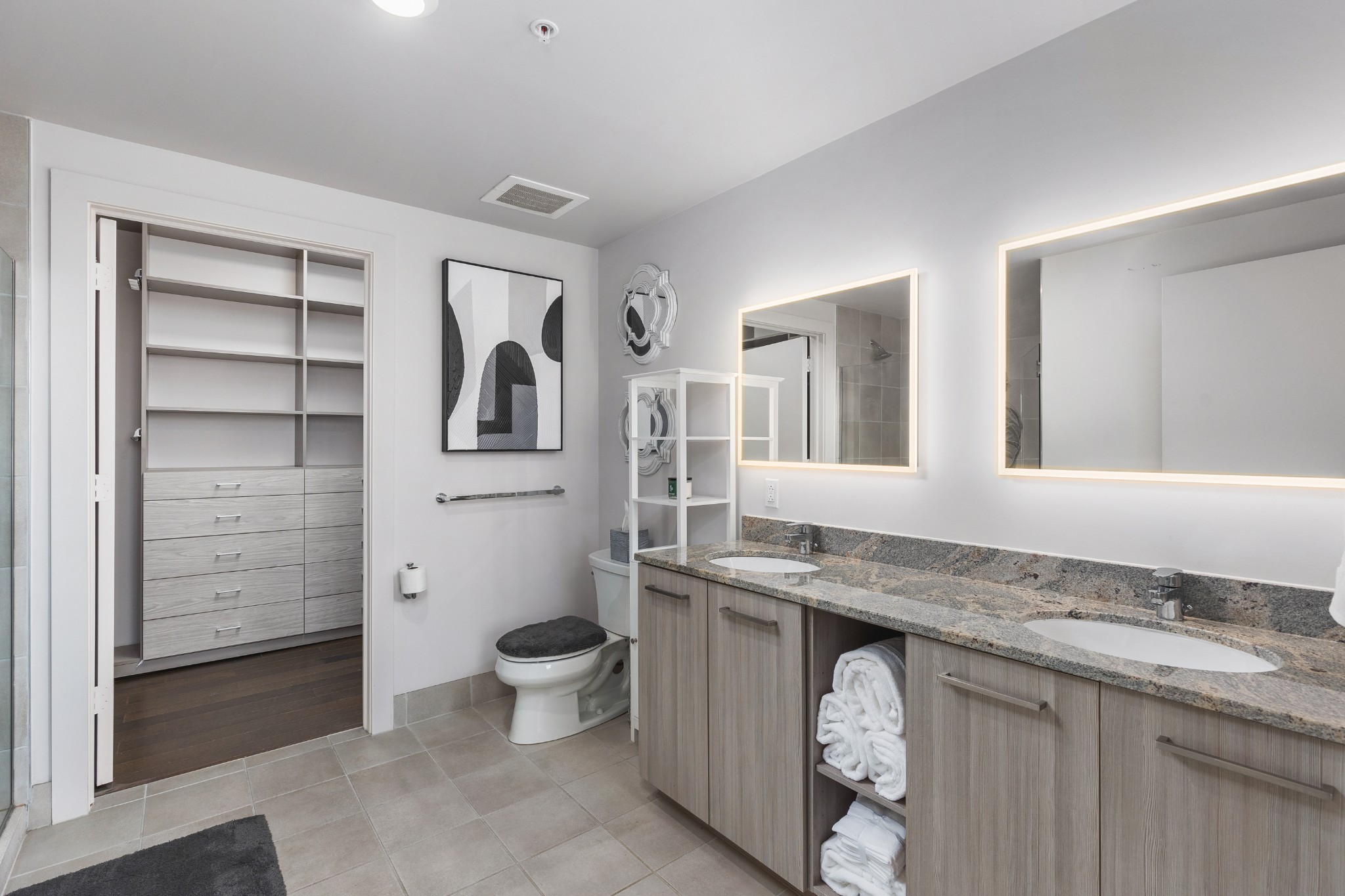515 Church St Unit: 4103